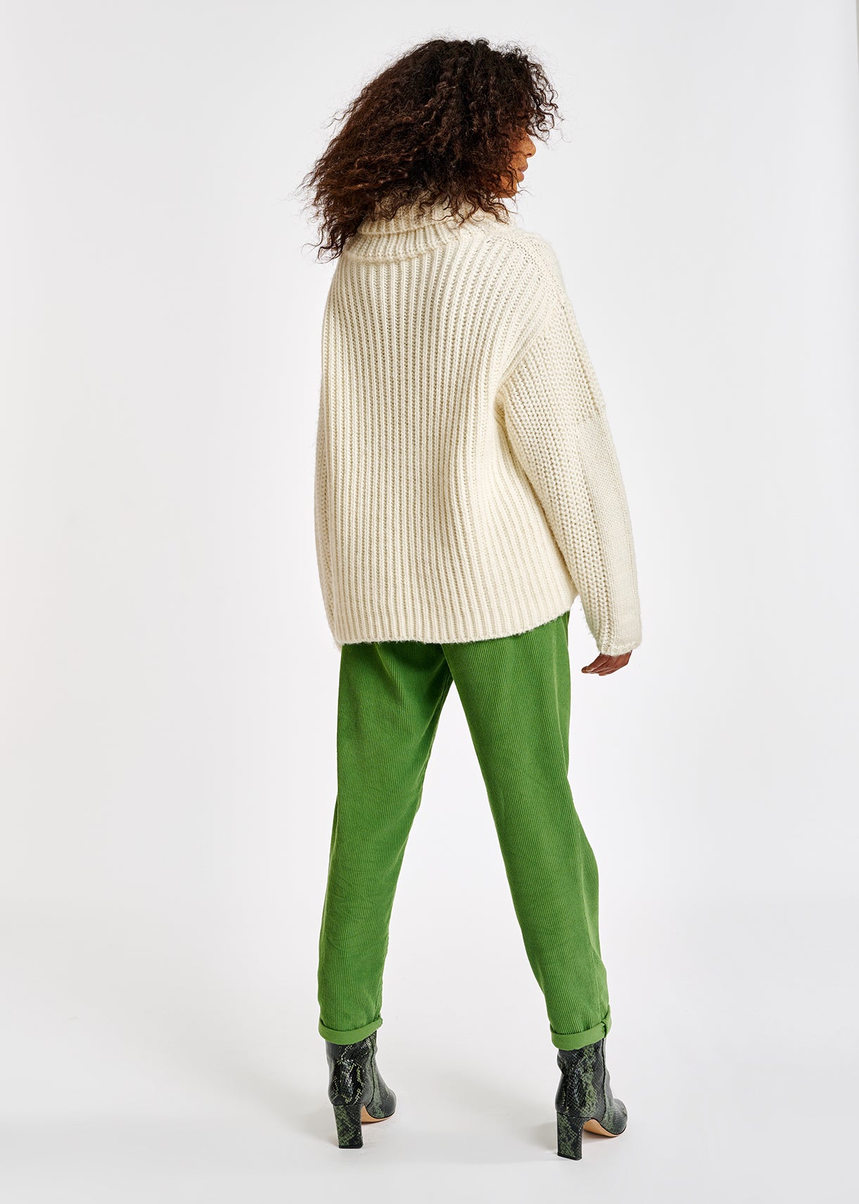 Off-white chunky ribbed turtleneck sweater RE—SSENTIEL | Essentiel second hand