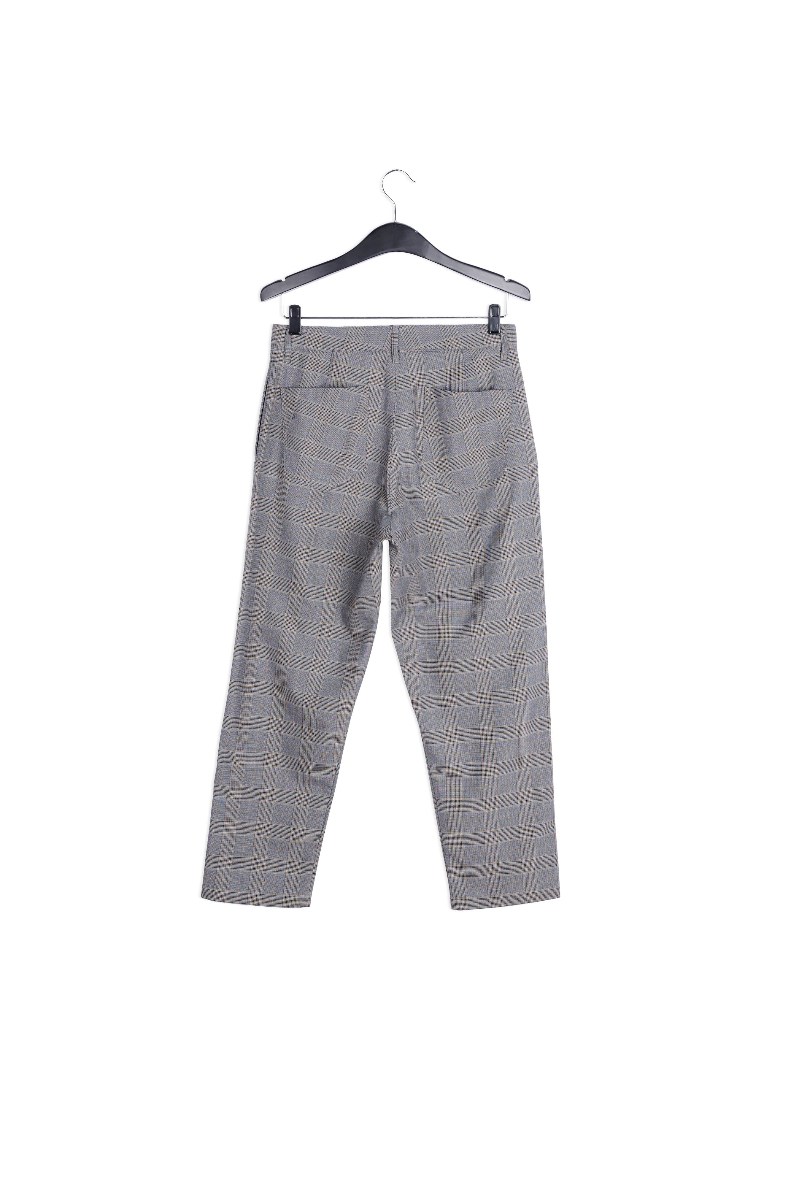 Pantalon boyfriend gris à carreaux RE—SSENTIEL | Essentiel second hand