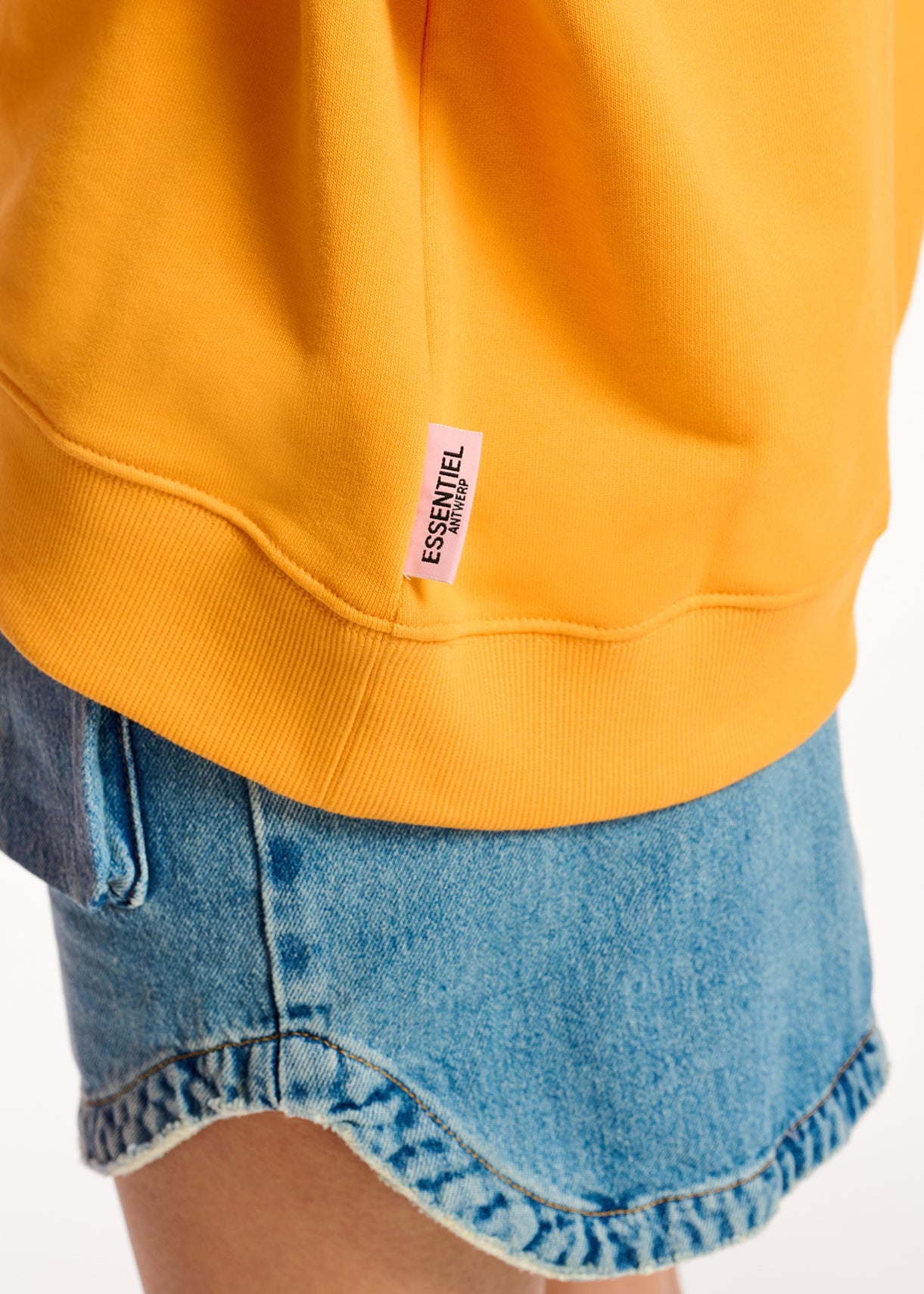 Sweatshirt orange en jersey de coton bio RE—SSENTIEL | Essentiel second hand