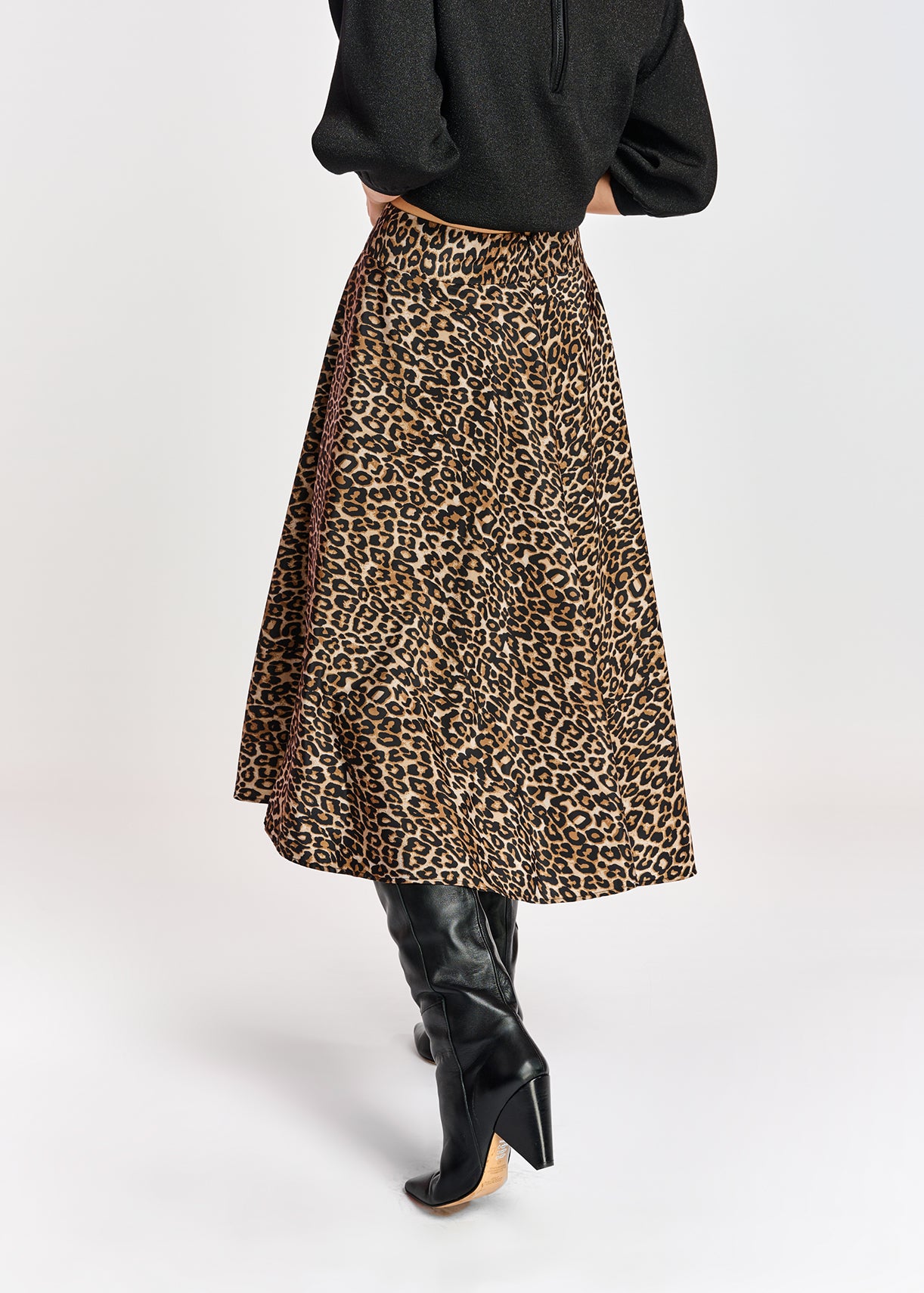 Abundance tafta circle skirt RE—SSENTIEL | Essentiel second hand