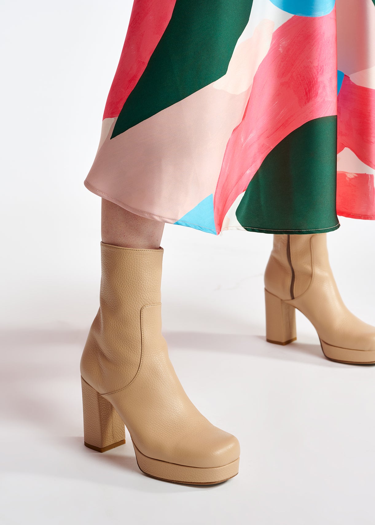 Multicolor midi-length skirt with graphic print RE—SSENTIEL | Essentiel second hand