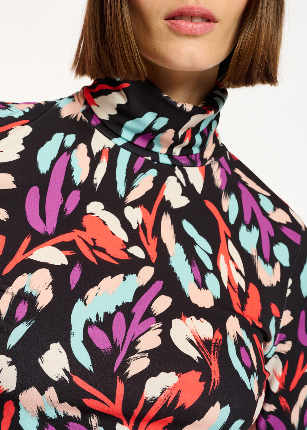 Top à  col roulé et imprimé noir, rouge corail et pourpre RE—SSENTIEL | Essentiel second hand