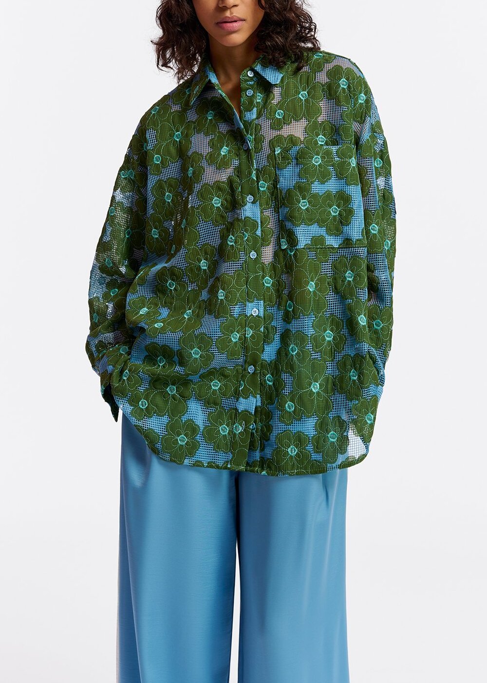 Chemise bleue et verte à  fleurs brodées RE—SSENTIEL | Essentiel second hand