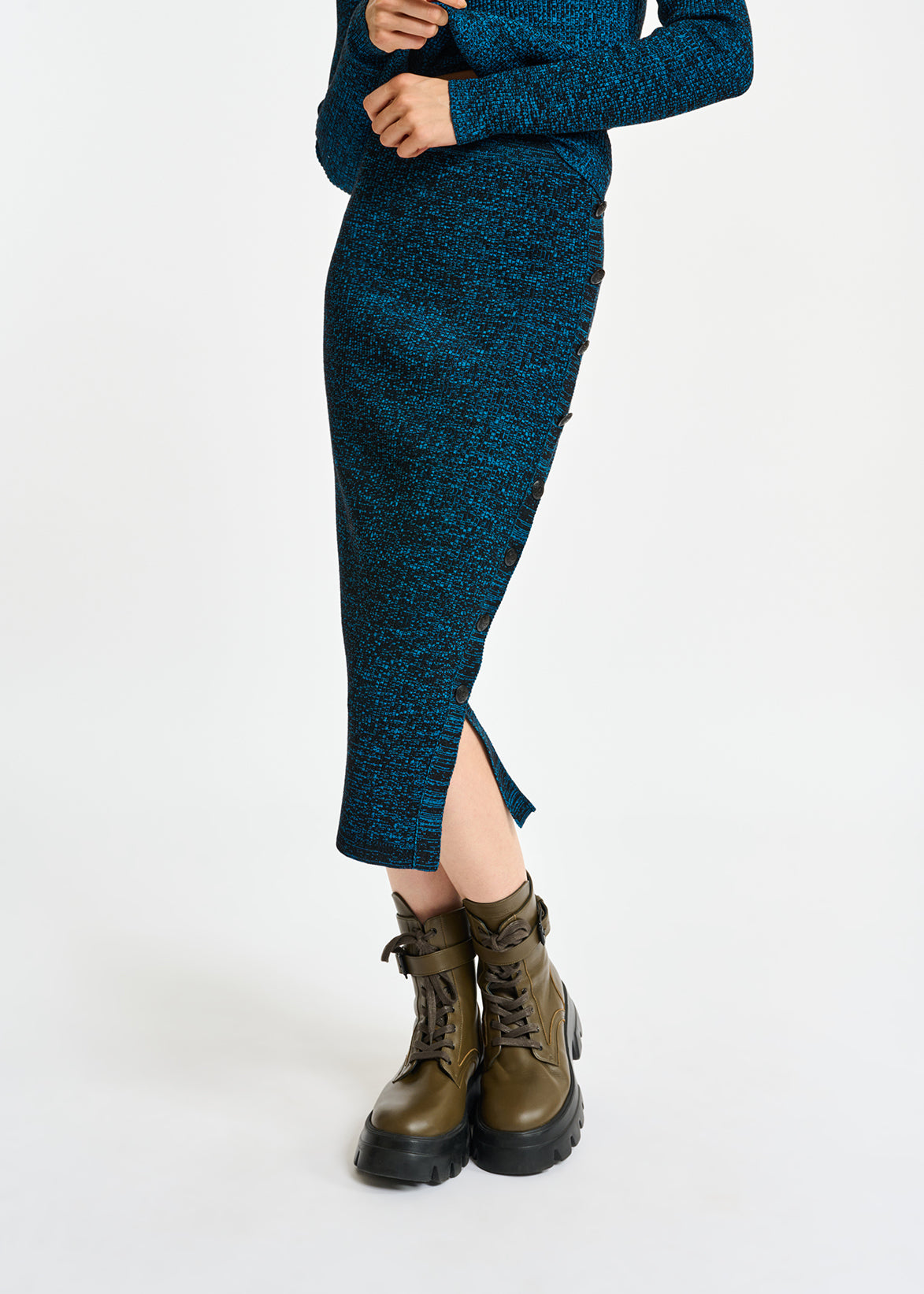 Blue and black mélange ribbed-knit midi skirt RE—SSENTIEL | Essentiel second hand