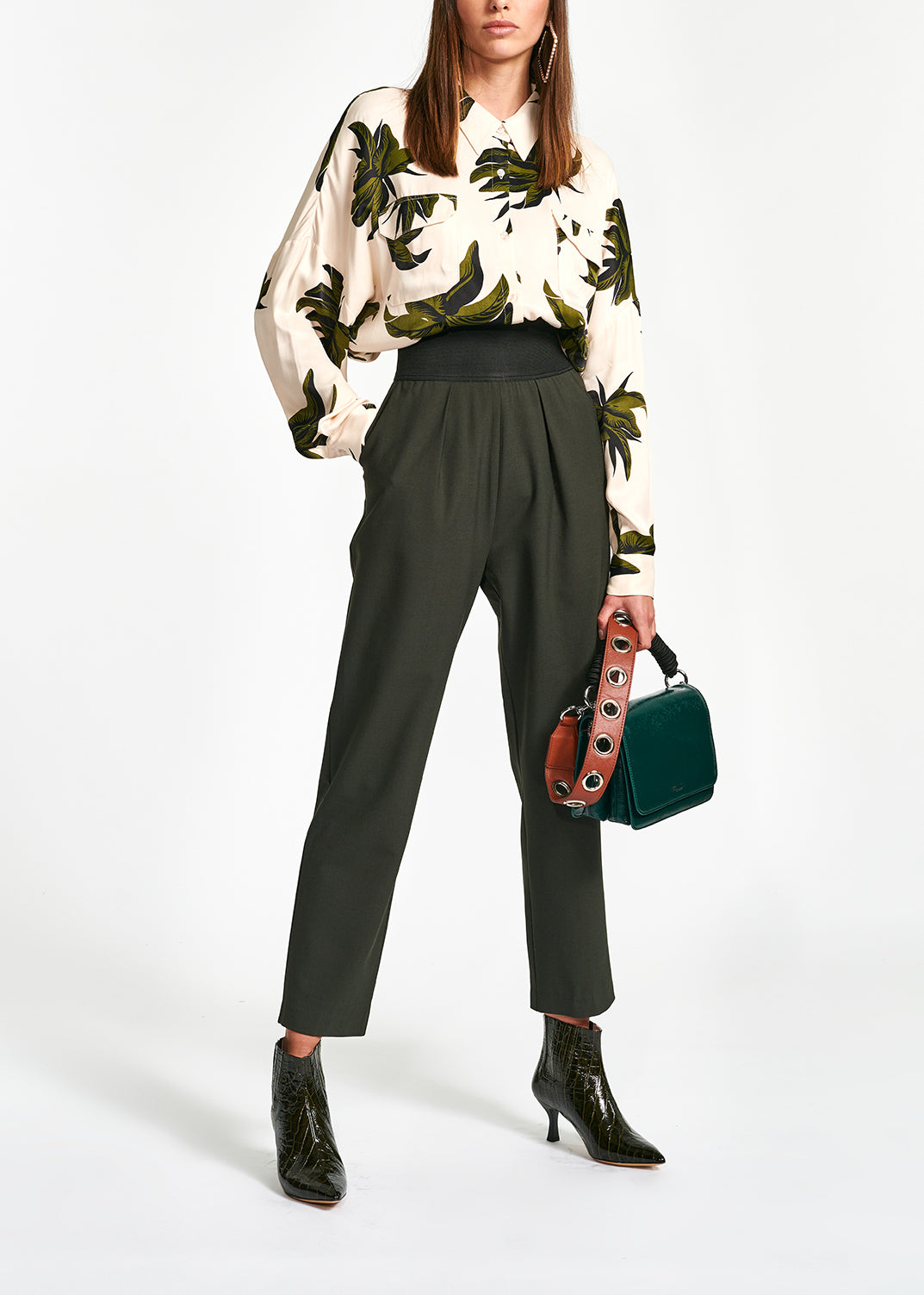 Within pantalons RE—SSENTIEL | Essentiel second hand