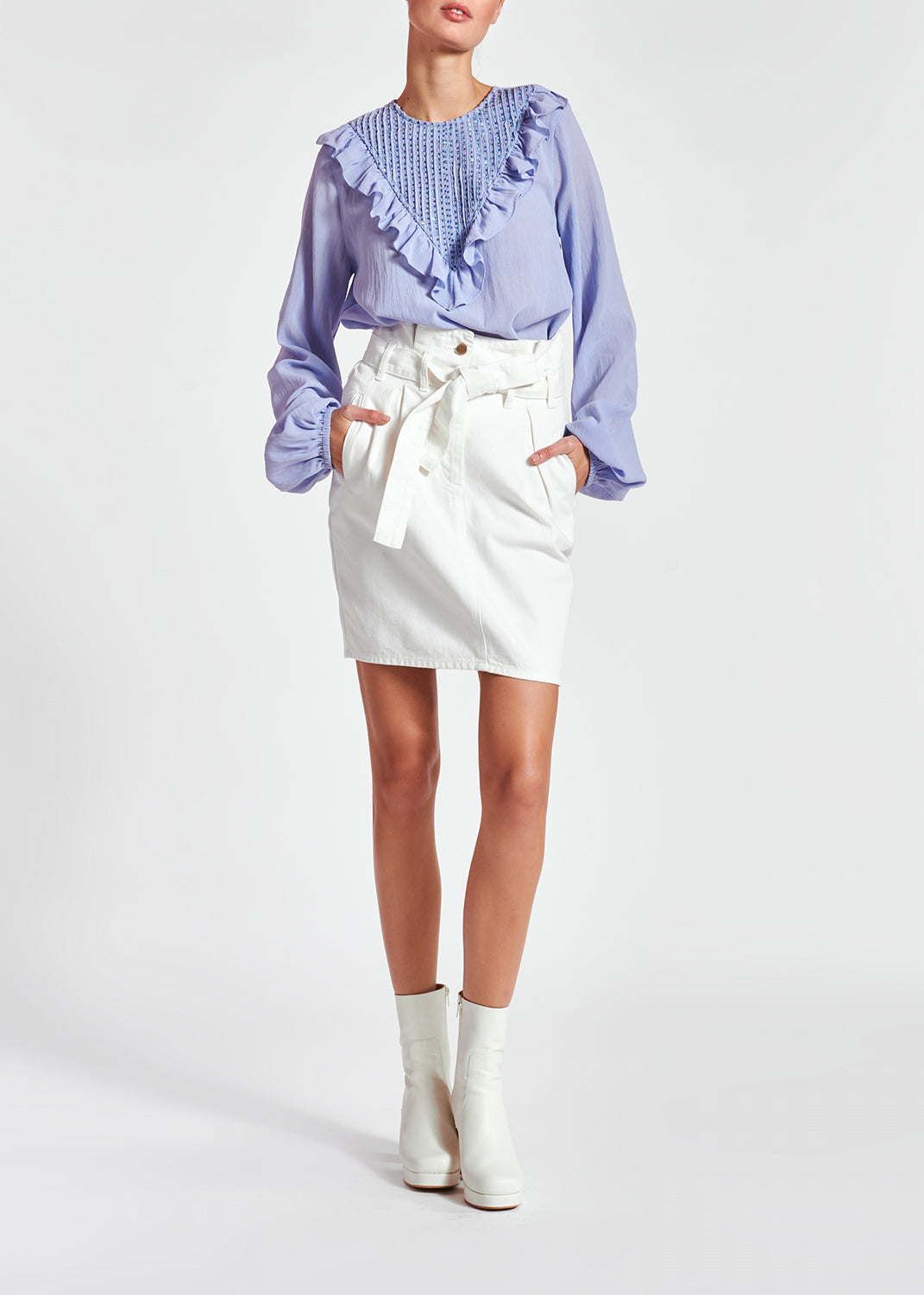 Off-white high-waisted mini skirt RE—SSENTIEL | Essentiel second hand