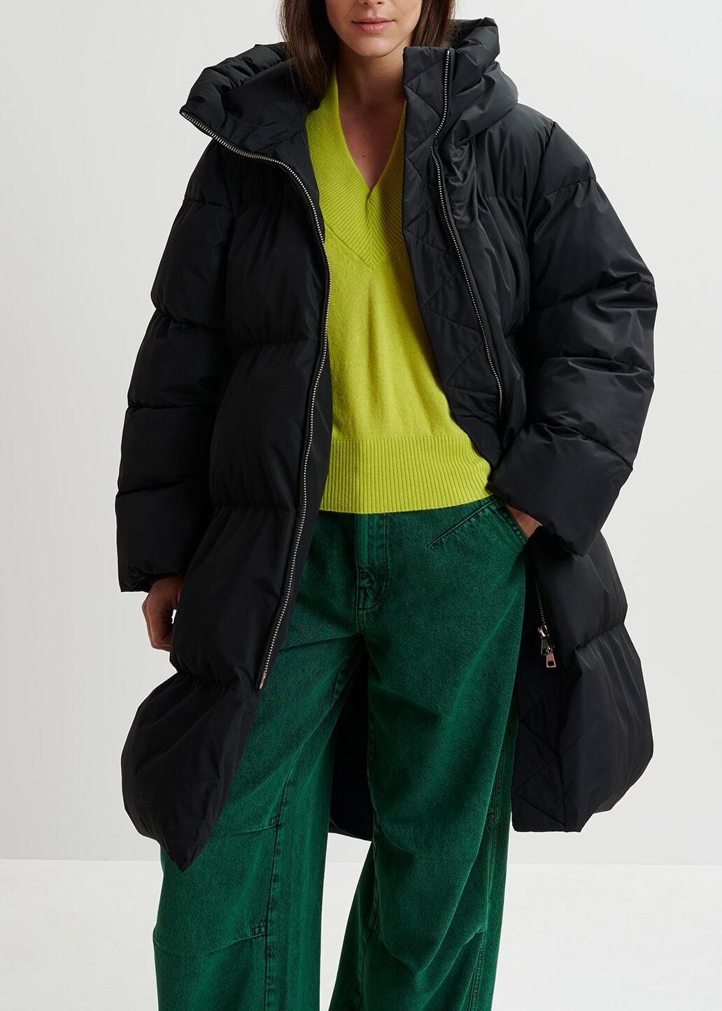 Black hooded puffer coat RE—SSENTIEL | Essentiel second hand