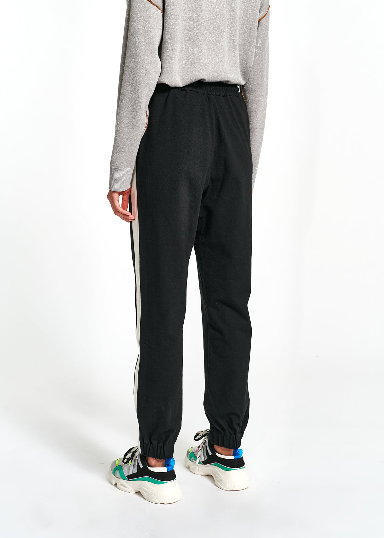 Zwarte joggingbroek met geribbelde band RE—SSENTIEL | Essentiel second hand