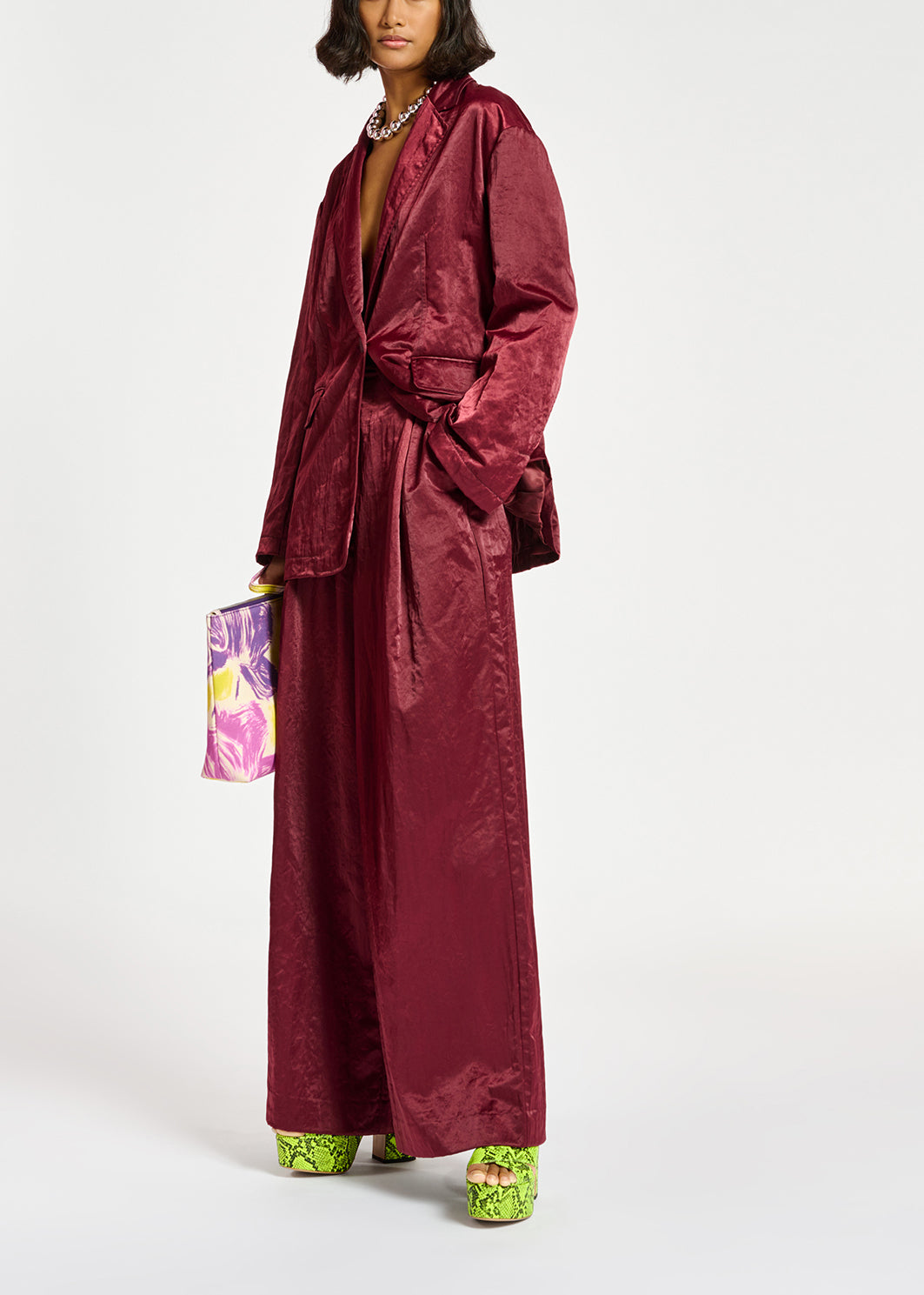 Blazer droit en satin bordeaux RE—SSENTIEL | Essentiel second hand