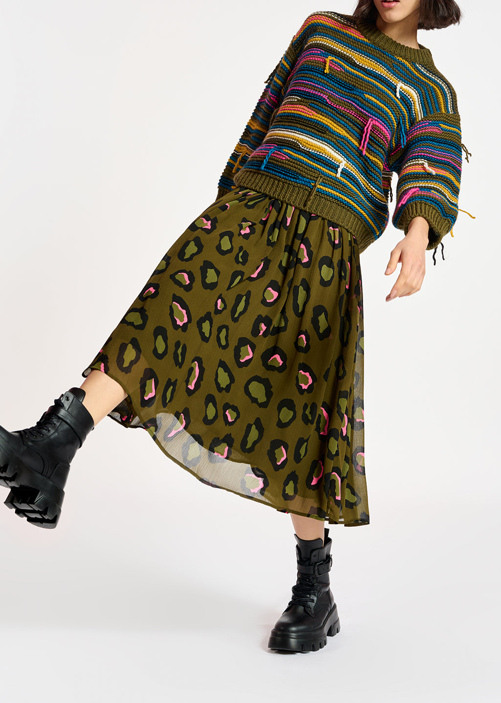 Pull kaki à rayures effet à l'envers RE—SSENTIEL | Essentiel second hand