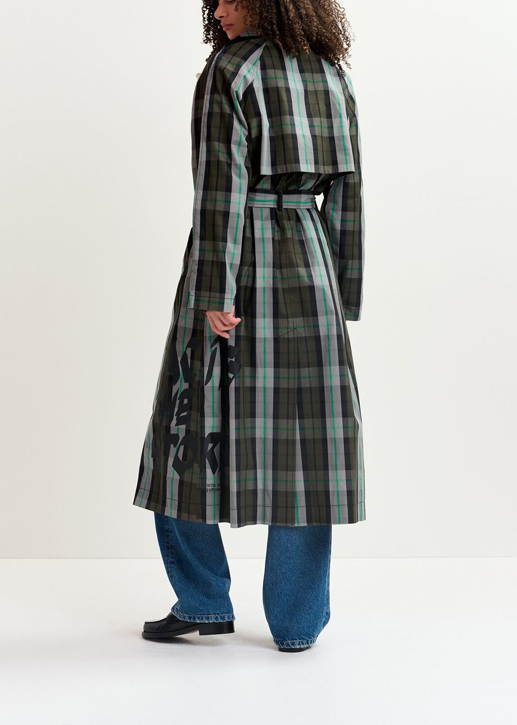 Trench à carreaux kaki, gris et noir RE—SSENTIEL | Essentiel second hand