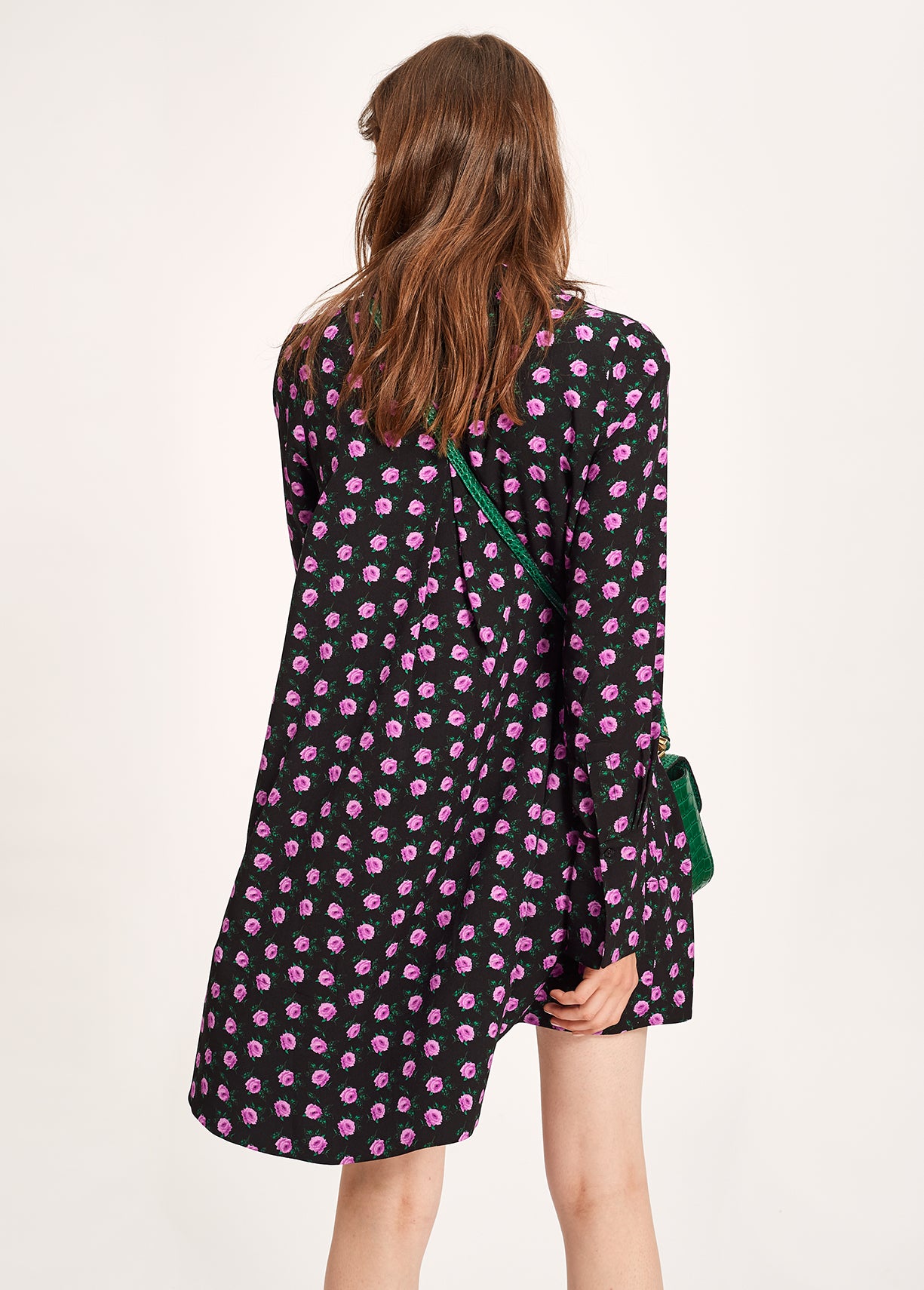 Zwarte a-lijn mini-jurk met bloemenprint RE—SSENTIEL | Essentiel second hand