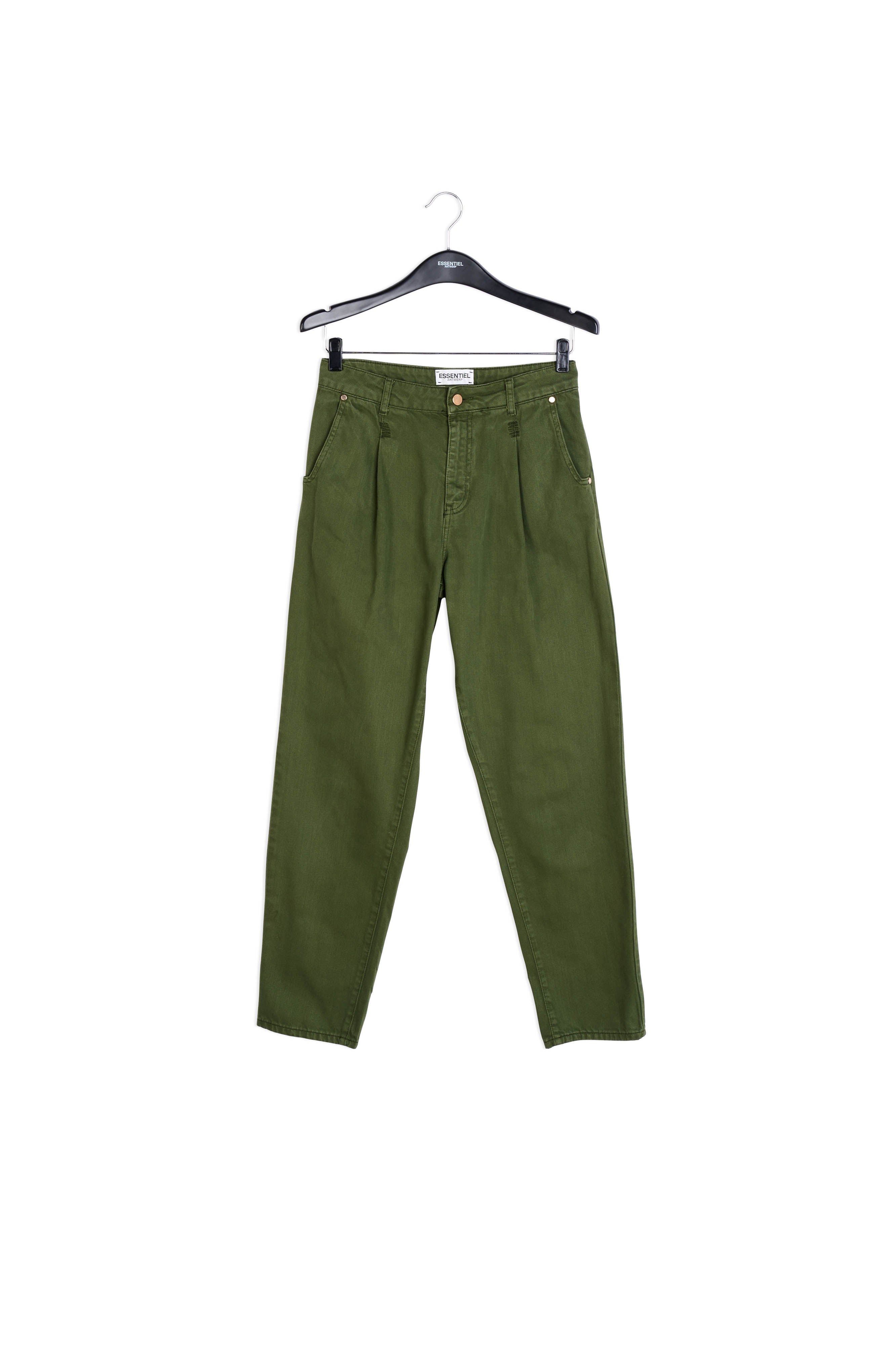 Jean fuselé vert pin RE—SSENTIEL | Essentiel second hand