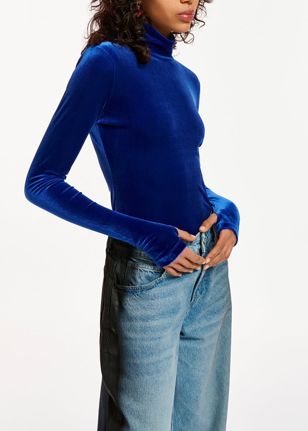 Blue stretch-velvet long-sleeved top RE—SSENTIEL | Essentiel second hand