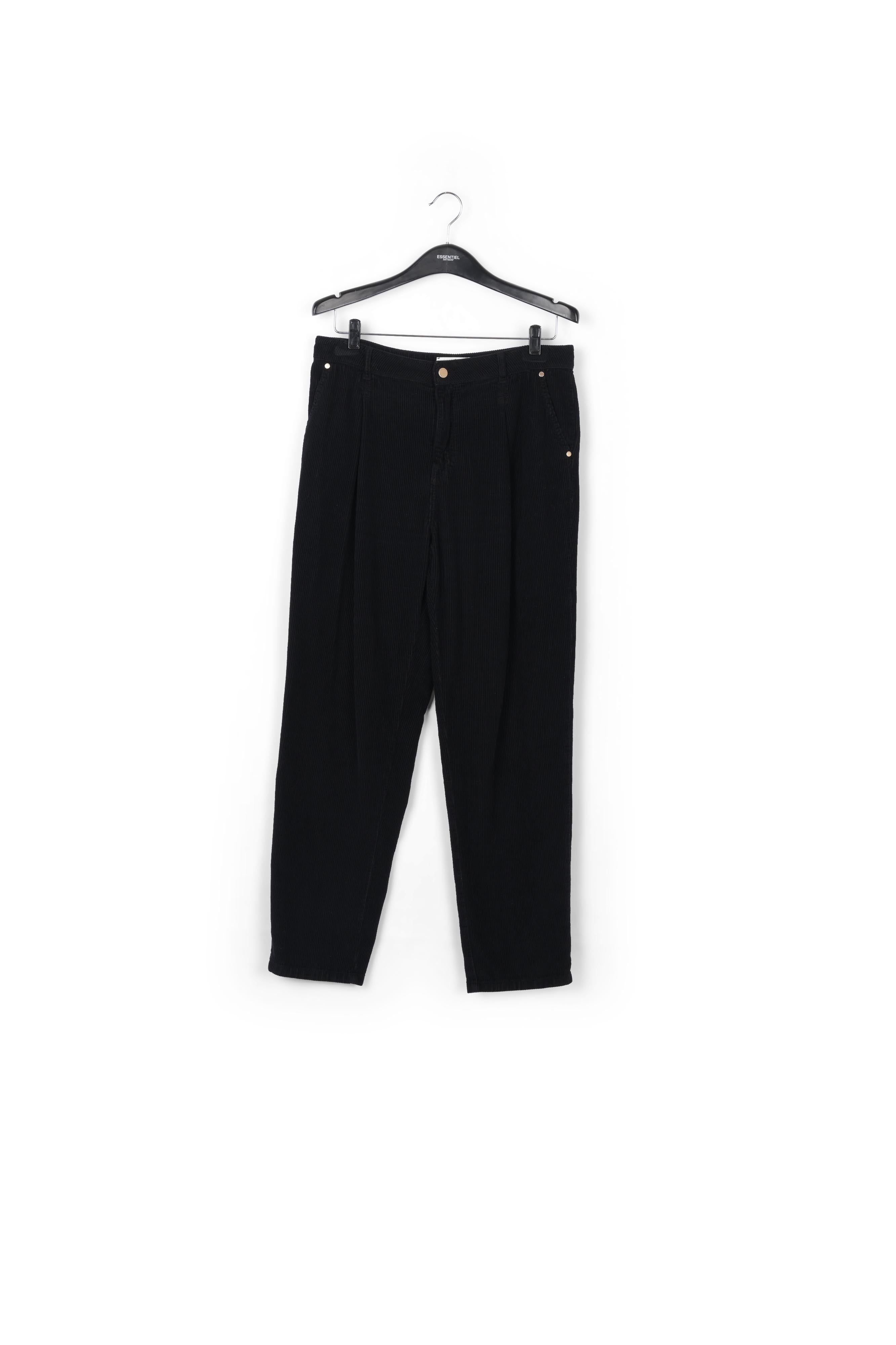 Abumpy pantalons RE—SSENTIEL | Essentiel second hand