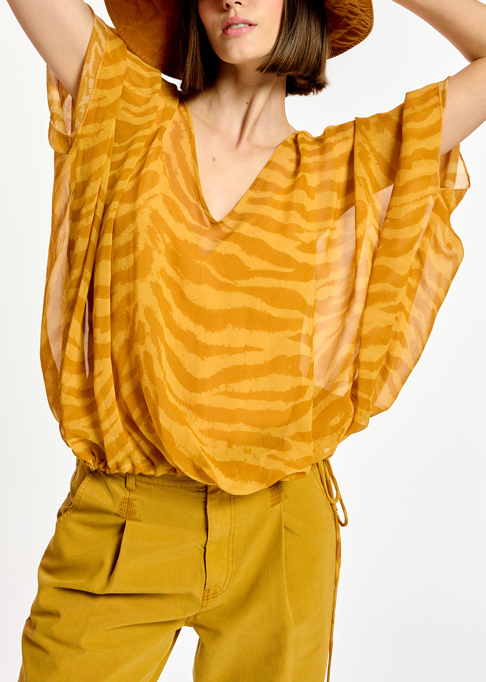 Okeren wijde top met zebraprint RE—SSENTIEL | Essentiel second hand