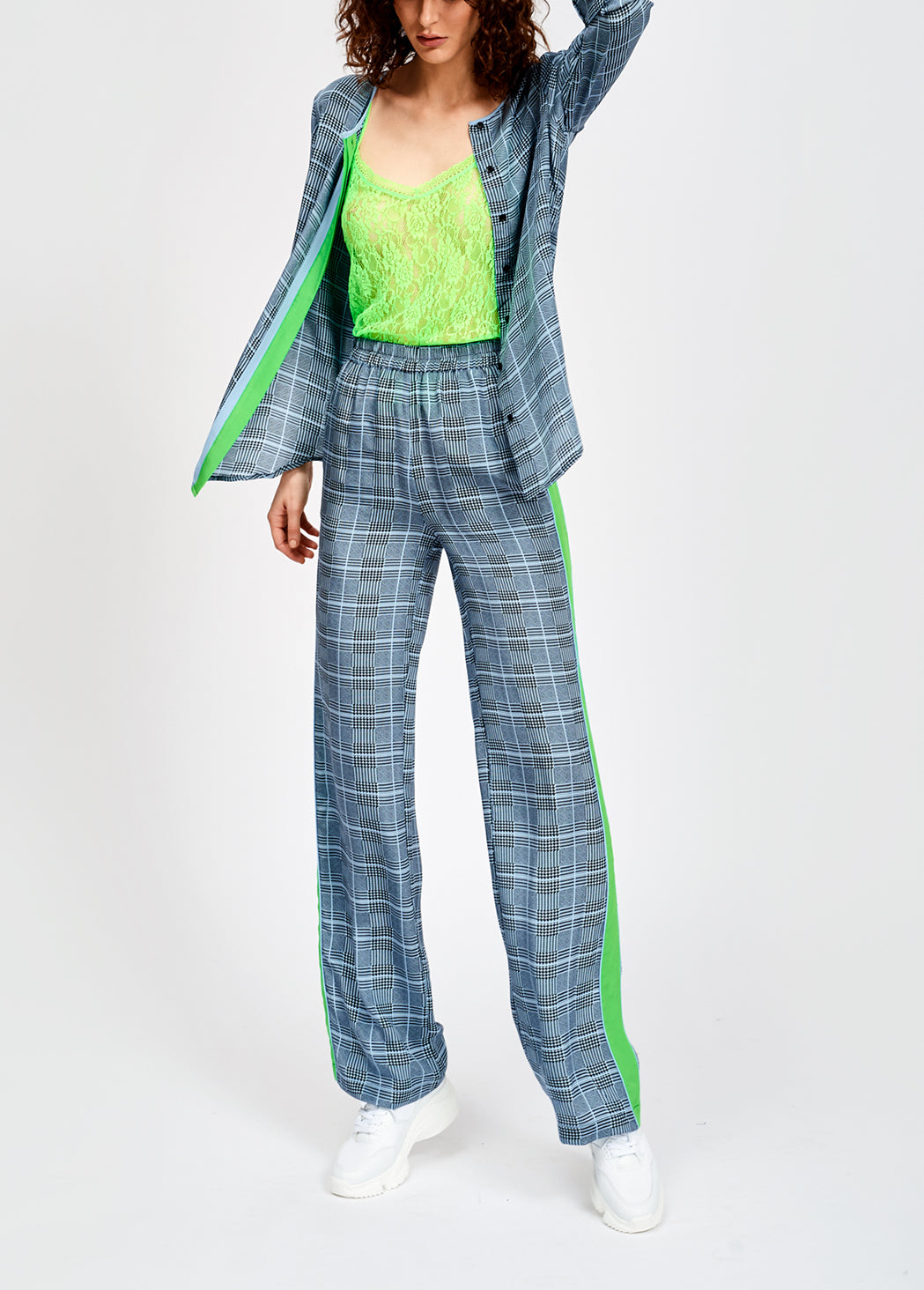 Large check blue print blouse with contrasting stripe RE—SSENTIEL | Essentiel second hand