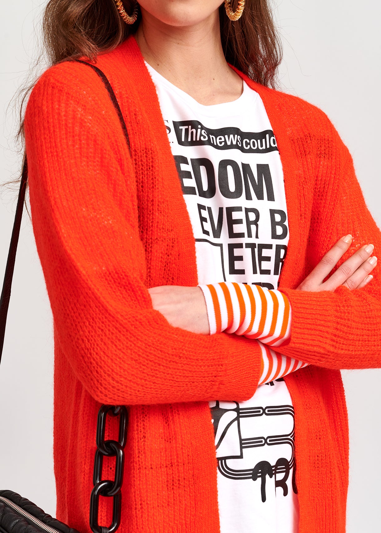 Cardigan maille côtelée orange aux manchettes rayées fluo RE—SSENTIEL | Essentiel second hand