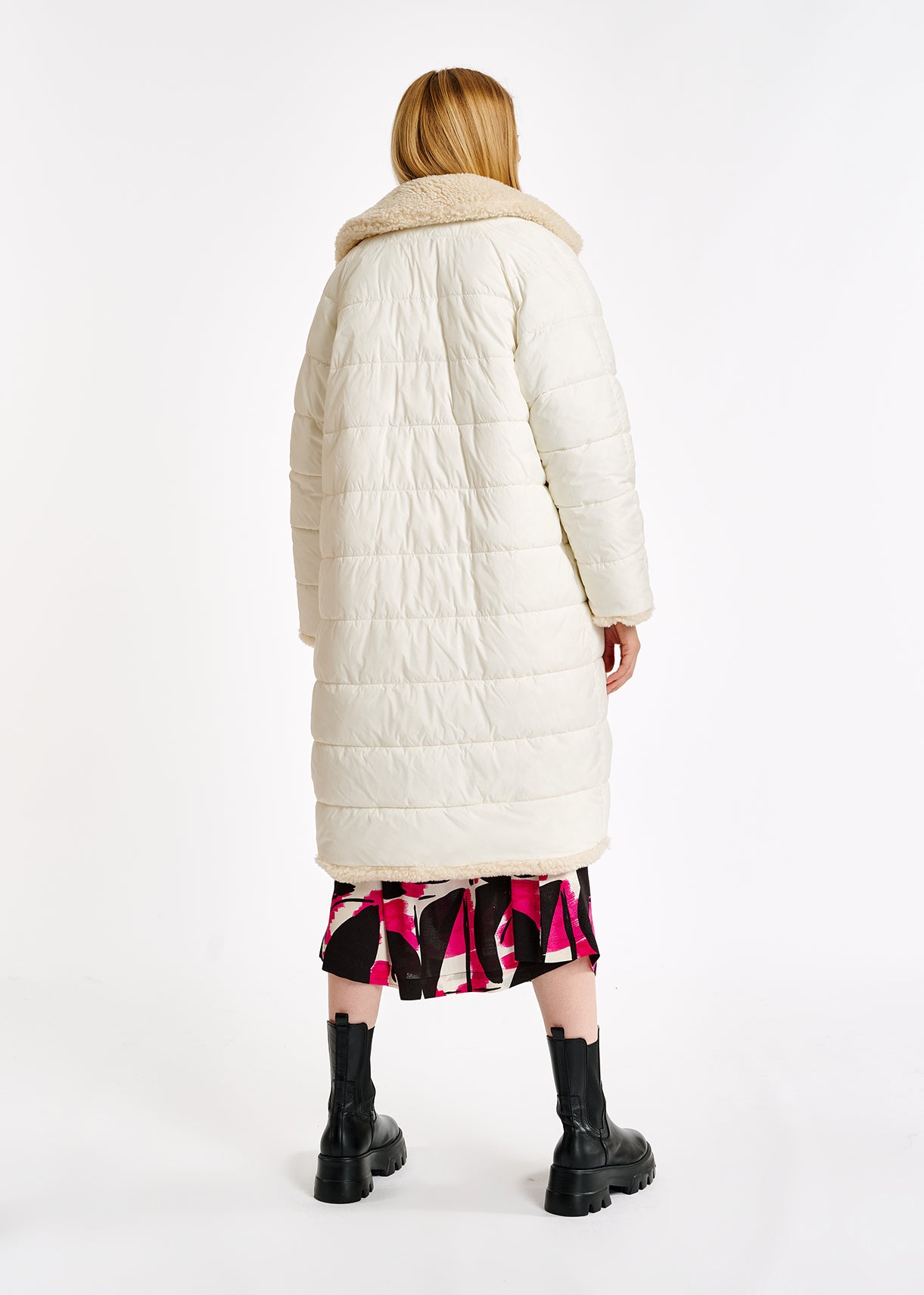 Off-white faux fur puffer coat RE—SSENTIEL | Essentiel second hand