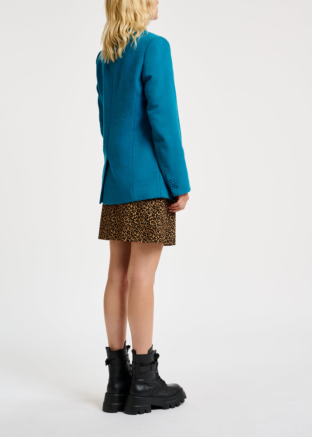 Blazer bleu à simple boutonnage RE—SSENTIEL | Essentiel second hand