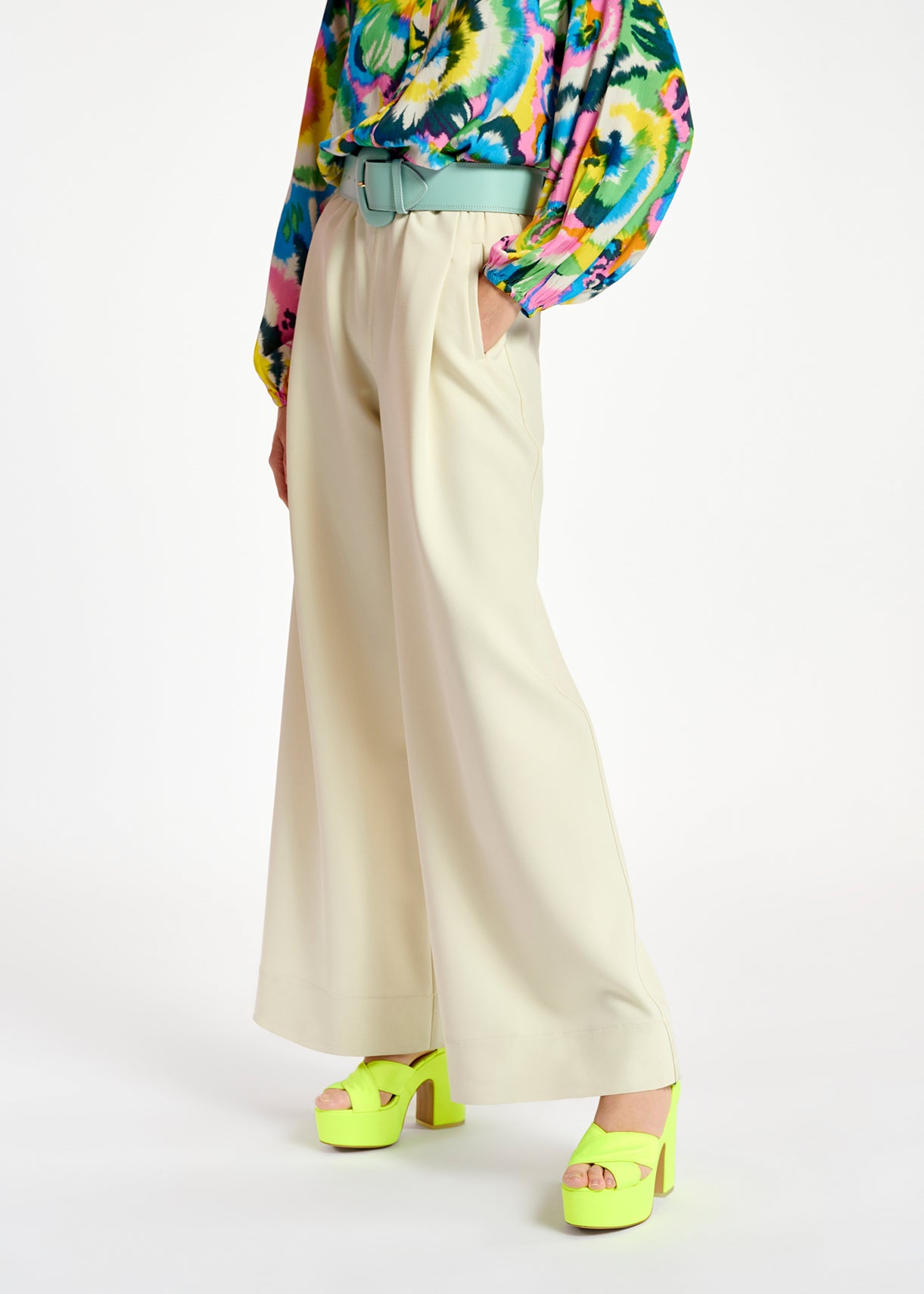 Ecru wide-leg pants RE—SSENTIEL | Essentiel second hand