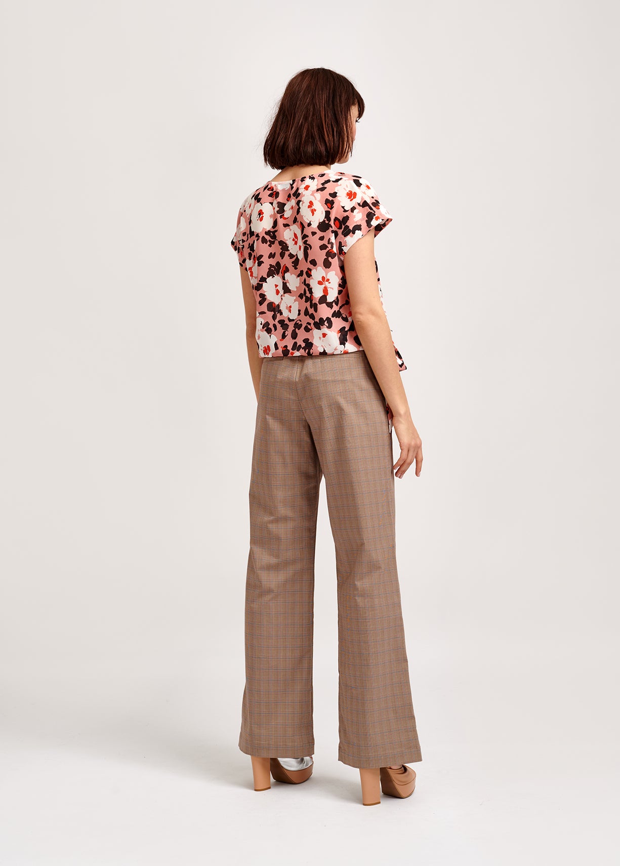 Pantalon de jogging beige au motif tartan RE—SSENTIEL | Essentiel second hand