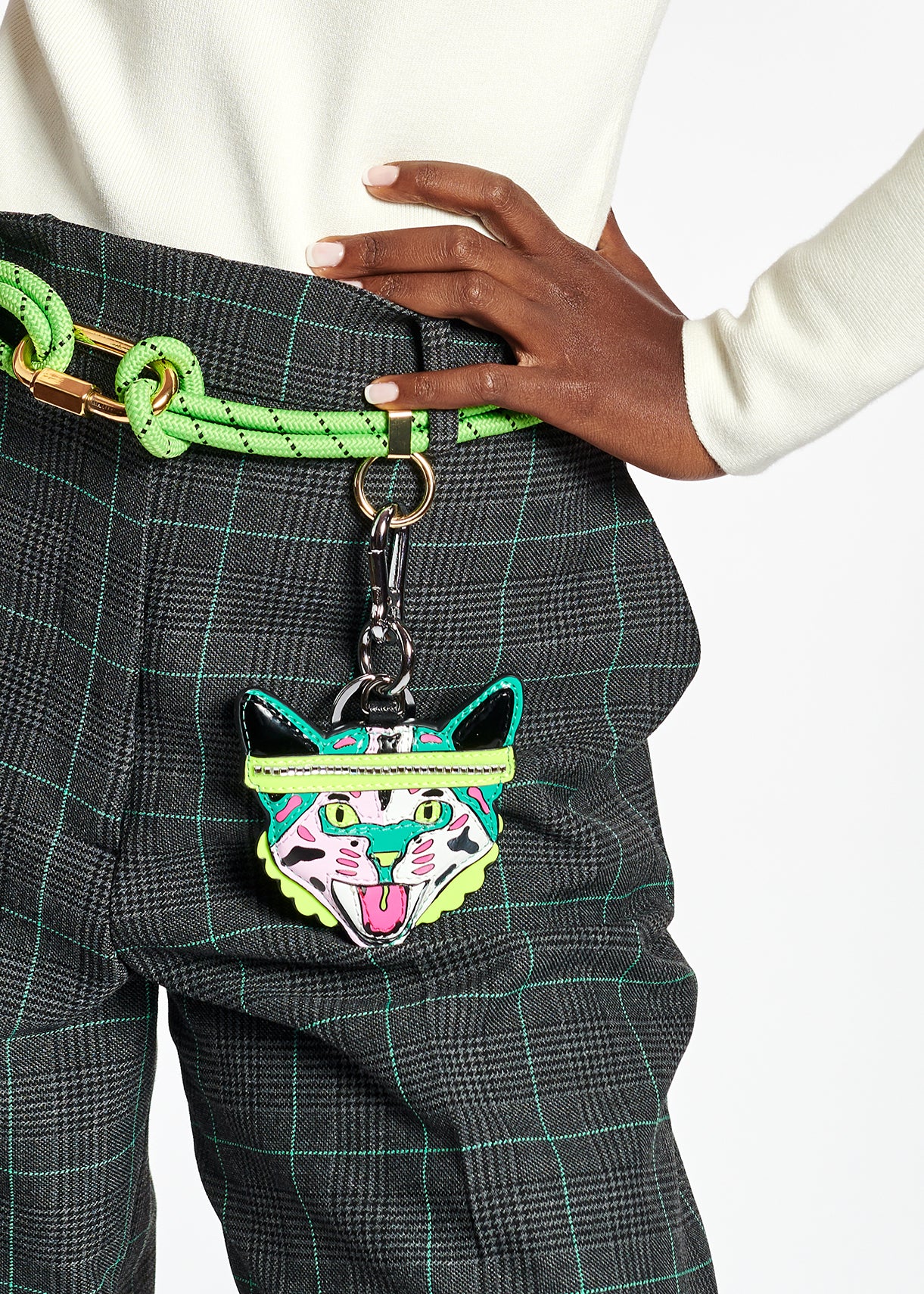 Pantalon classique à carreaux gris et verts RE—SSENTIEL | Essentiel second hand