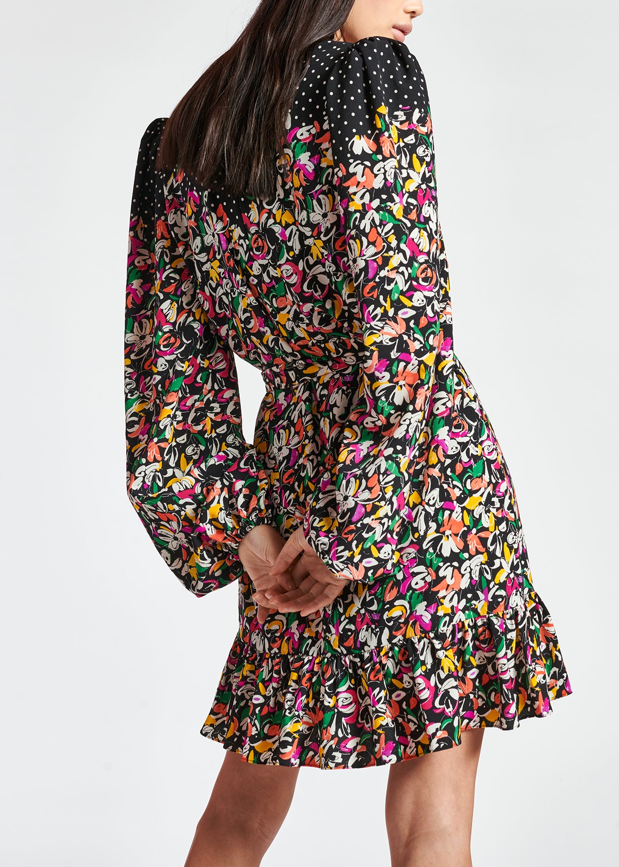 Kleurrijke jurk met bloemen- en stippenprint RE—SSENTIEL | Essentiel second hand