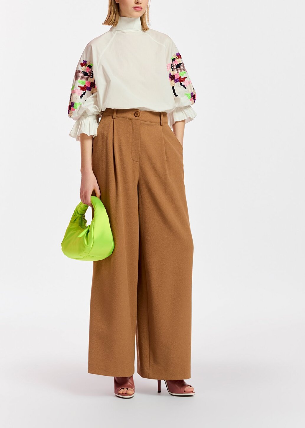 Witte katoenen top met opstaande kraag RE—SSENTIEL | Essentiel second hand