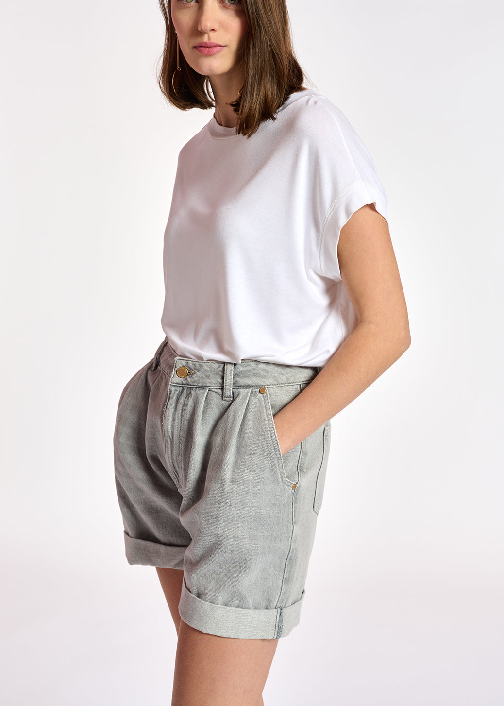 Off-white loose-fit t-shirt RE—SSENTIEL | Essentiel second hand