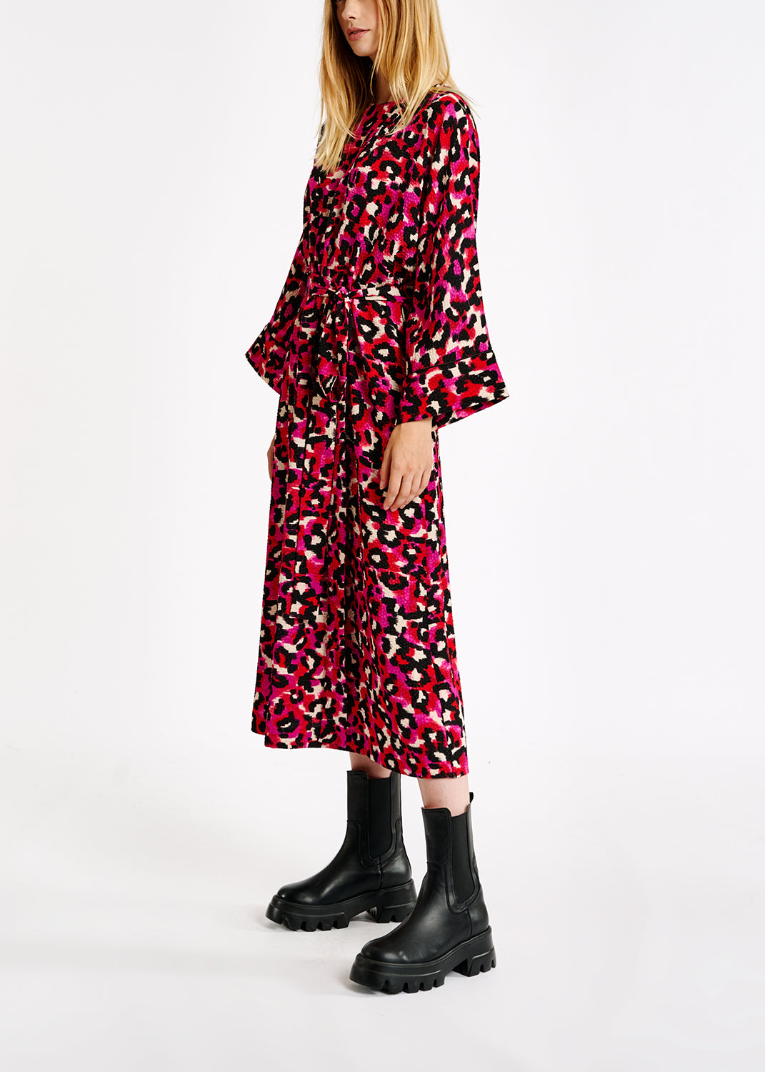 Pink and red leopard print midi dress RE—SSENTIEL | Essentiel second hand