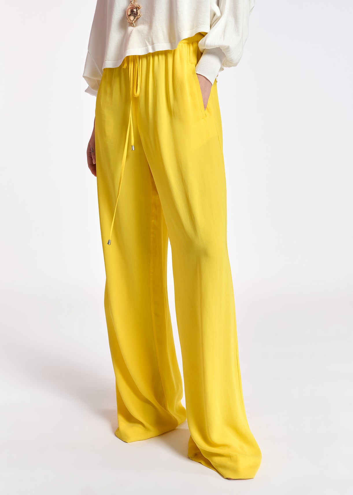 Yellow wide-leg pants RE—SSENTIEL | Essentiel second hand