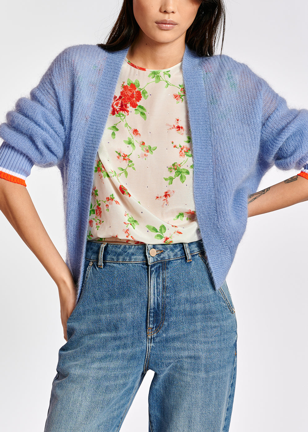 Gebroken witte bloementop met stras RE—SSENTIEL | Essentiel second hand