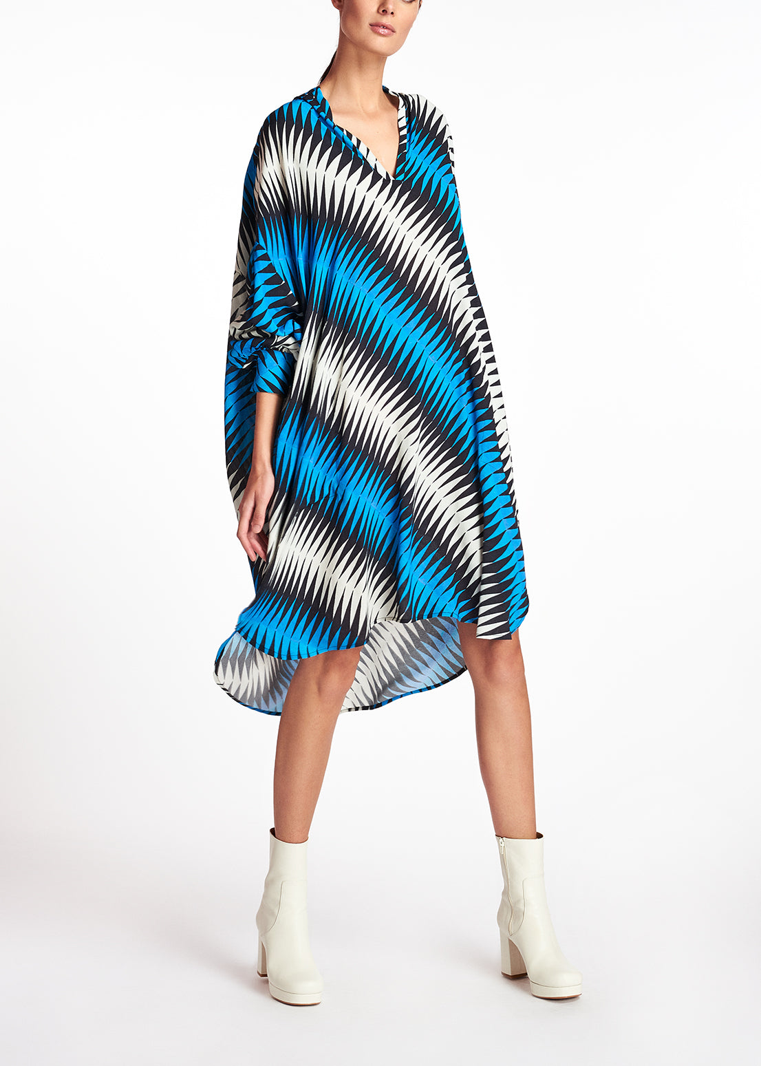 Blue, black and white graphic print knee-length dress RE—SSENTIEL | Essentiel second hand