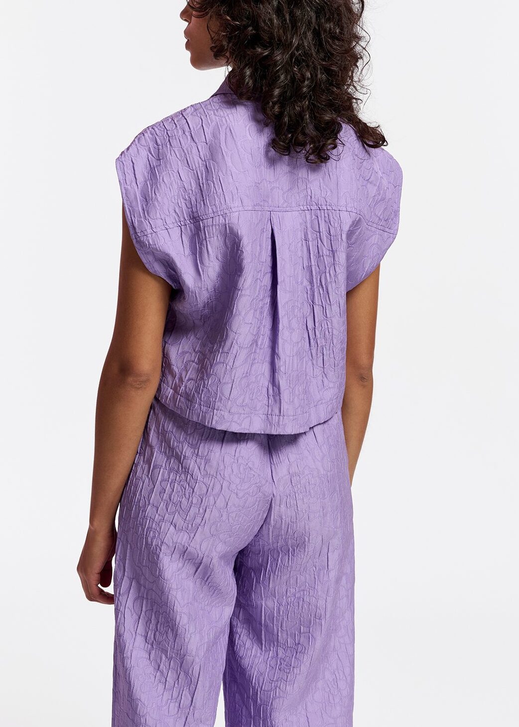 Courte chemise en jacquard fleuri lilas RE—SSENTIEL | Essentiel second hand