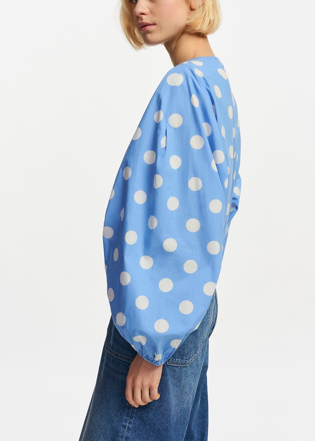 Blue and white polka-dot top with puffed sleeves RE—SSENTIEL | Essentiel second hand