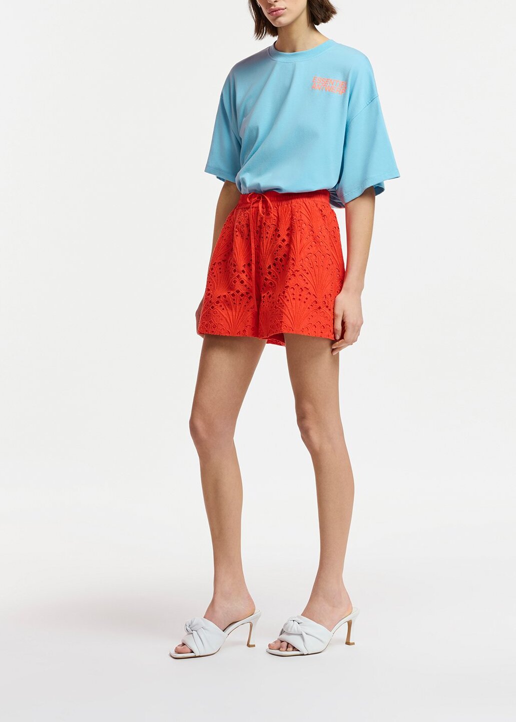 Red broderie anglaise cotton shorts RE—SSENTIEL | Essentiel second hand