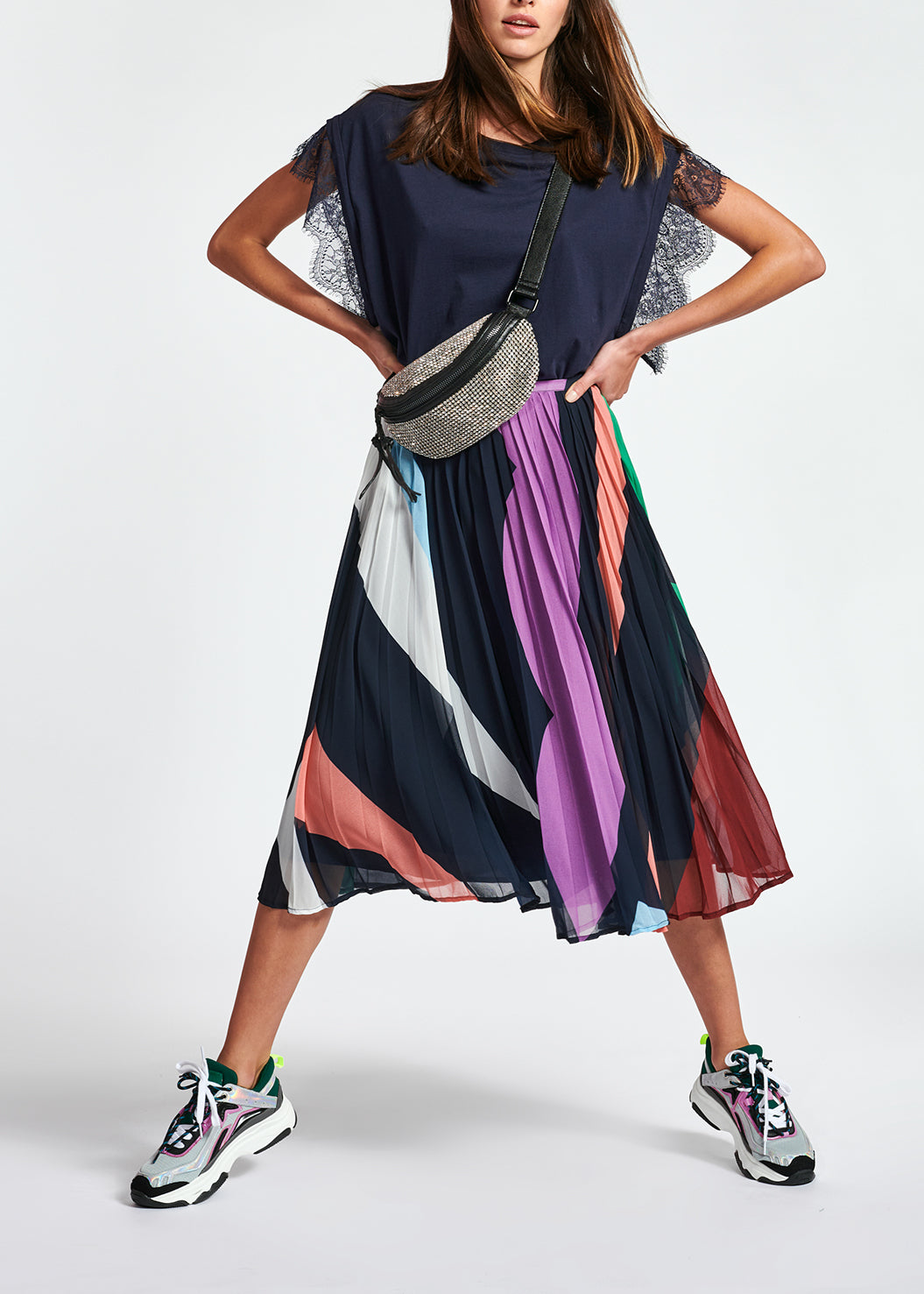 Dark blue organic cotton T-shirt with lace RE—SSENTIEL | Essentiel second hand