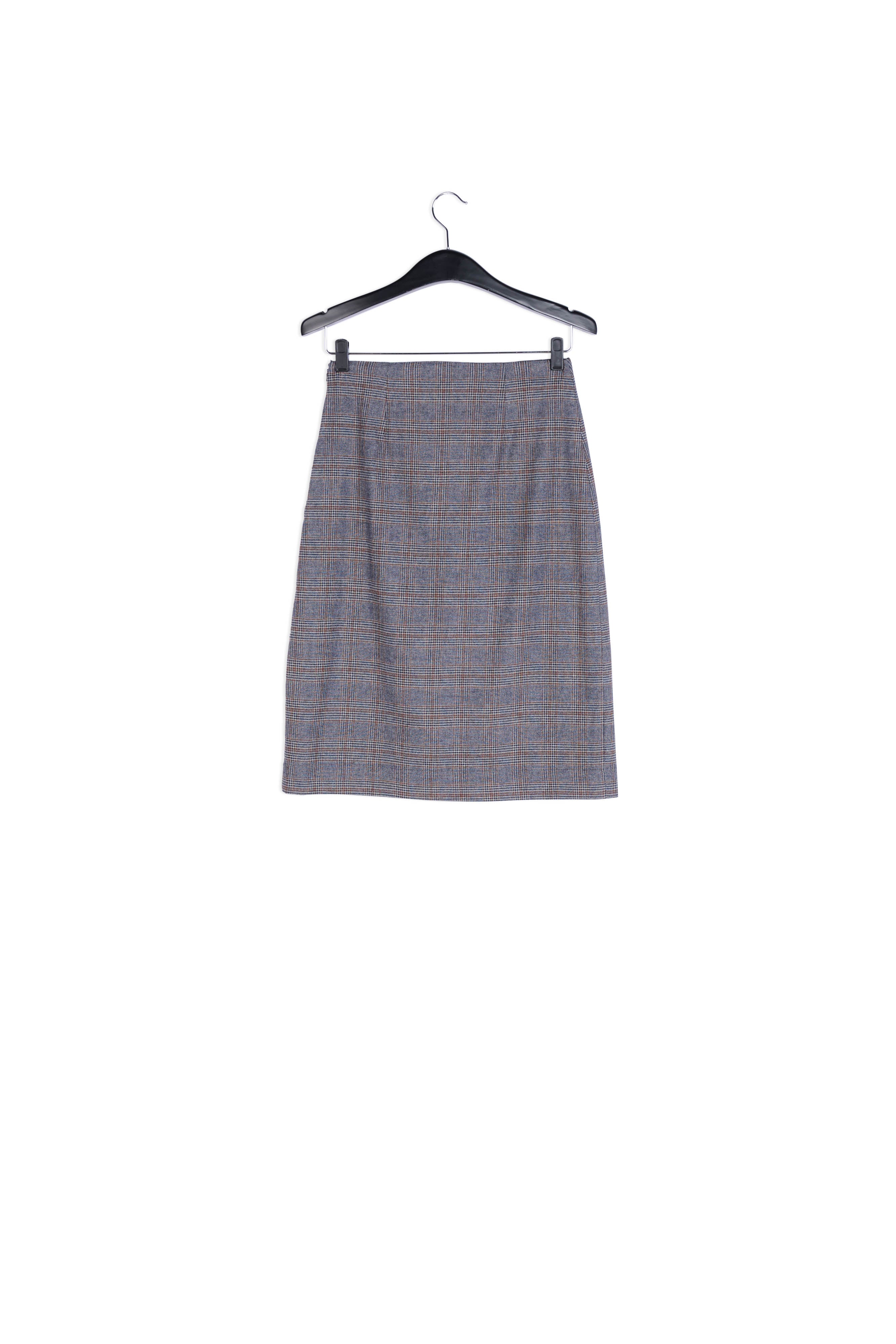 Jupe grise à carreaux avec fente volantée RE—SSENTIEL | Essentiel second hand