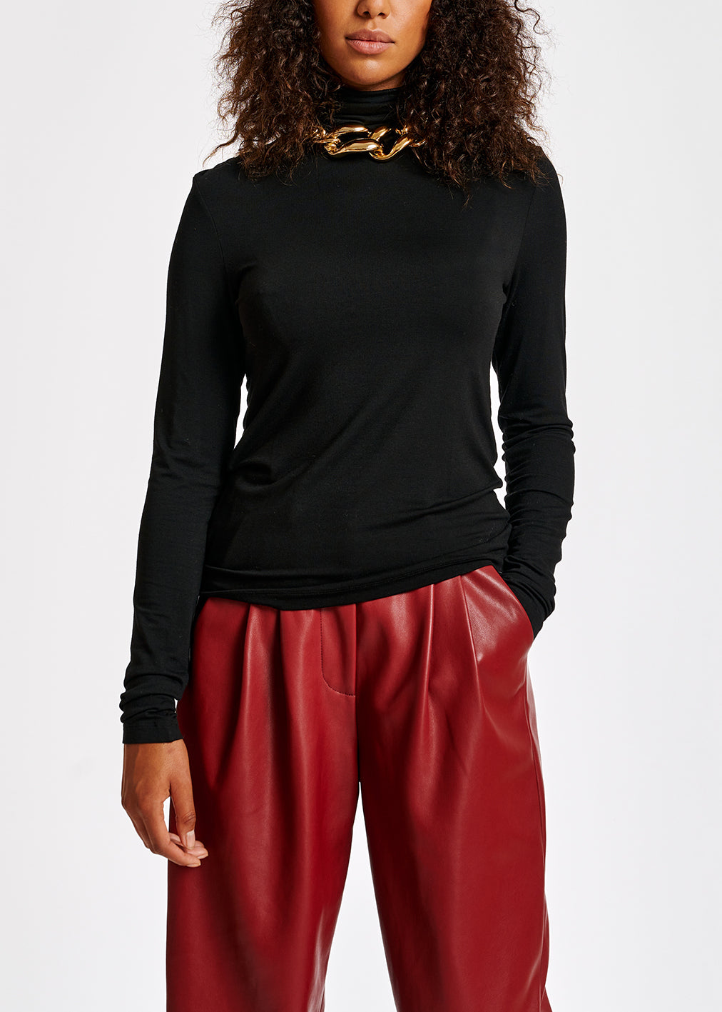 Black turtleneck long-sleeved T-shirt RE—SSENTIEL | Essentiel second hand