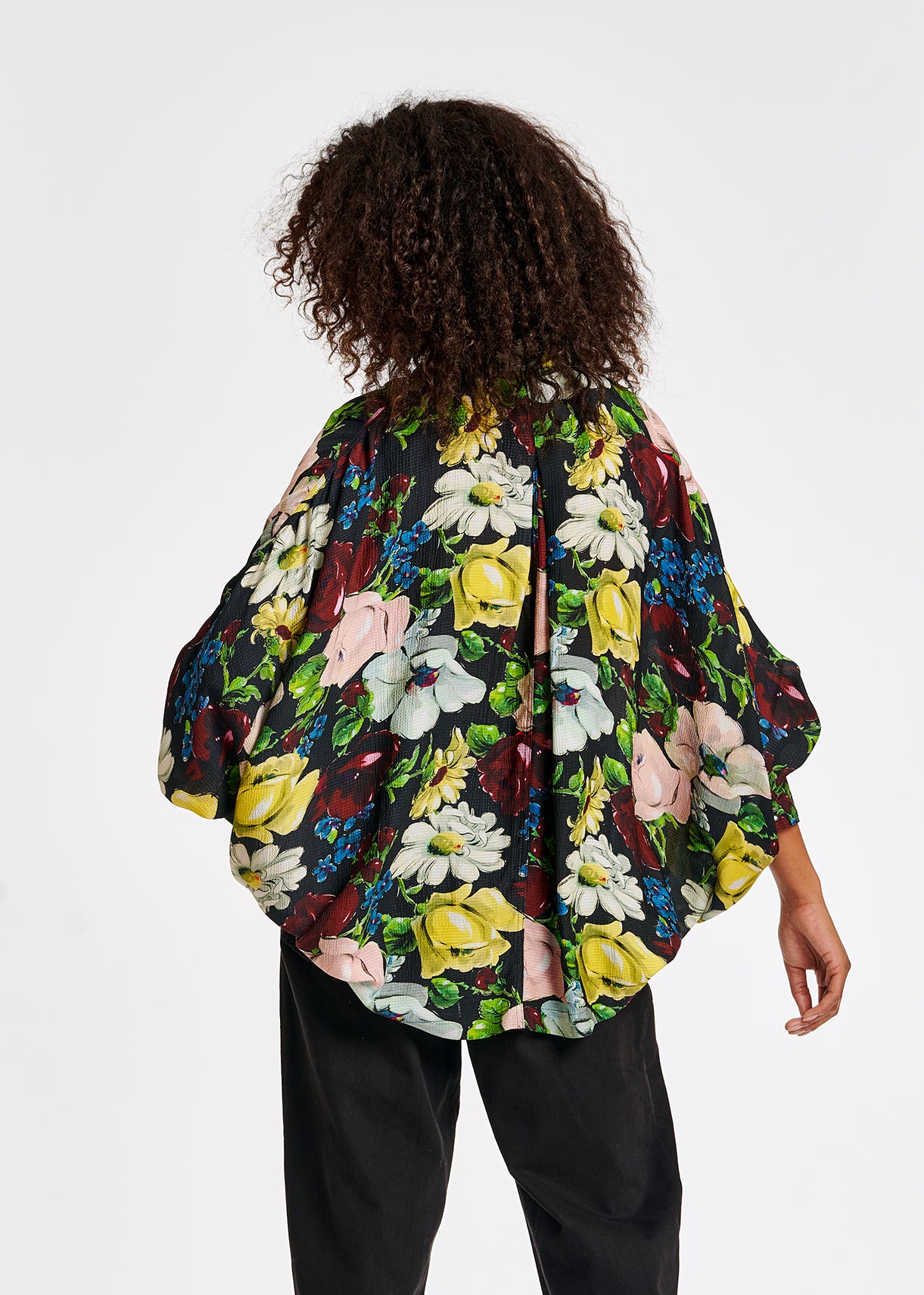 Black oversized-fit floral print shirt RE—SSENTIEL | Essentiel second hand