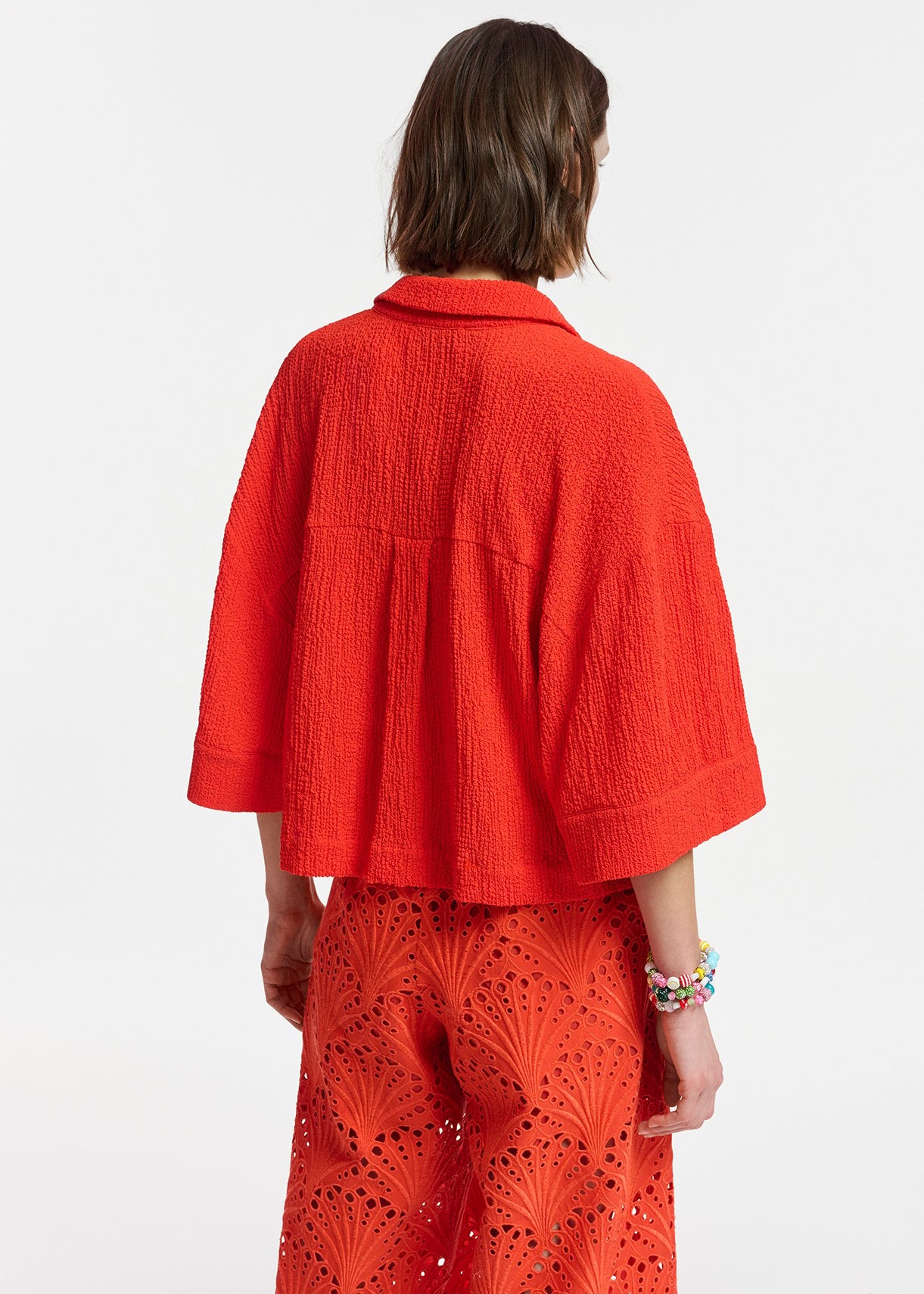 Rood kort overhemd in cloqué RE—SSENTIEL | Essentiel second hand