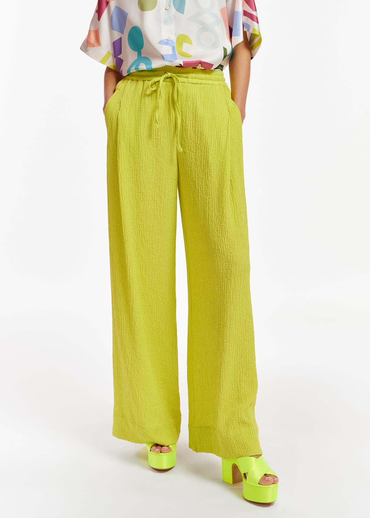 Lime green wide-leg seersucker pants RE—SSENTIEL | Essentiel second hand