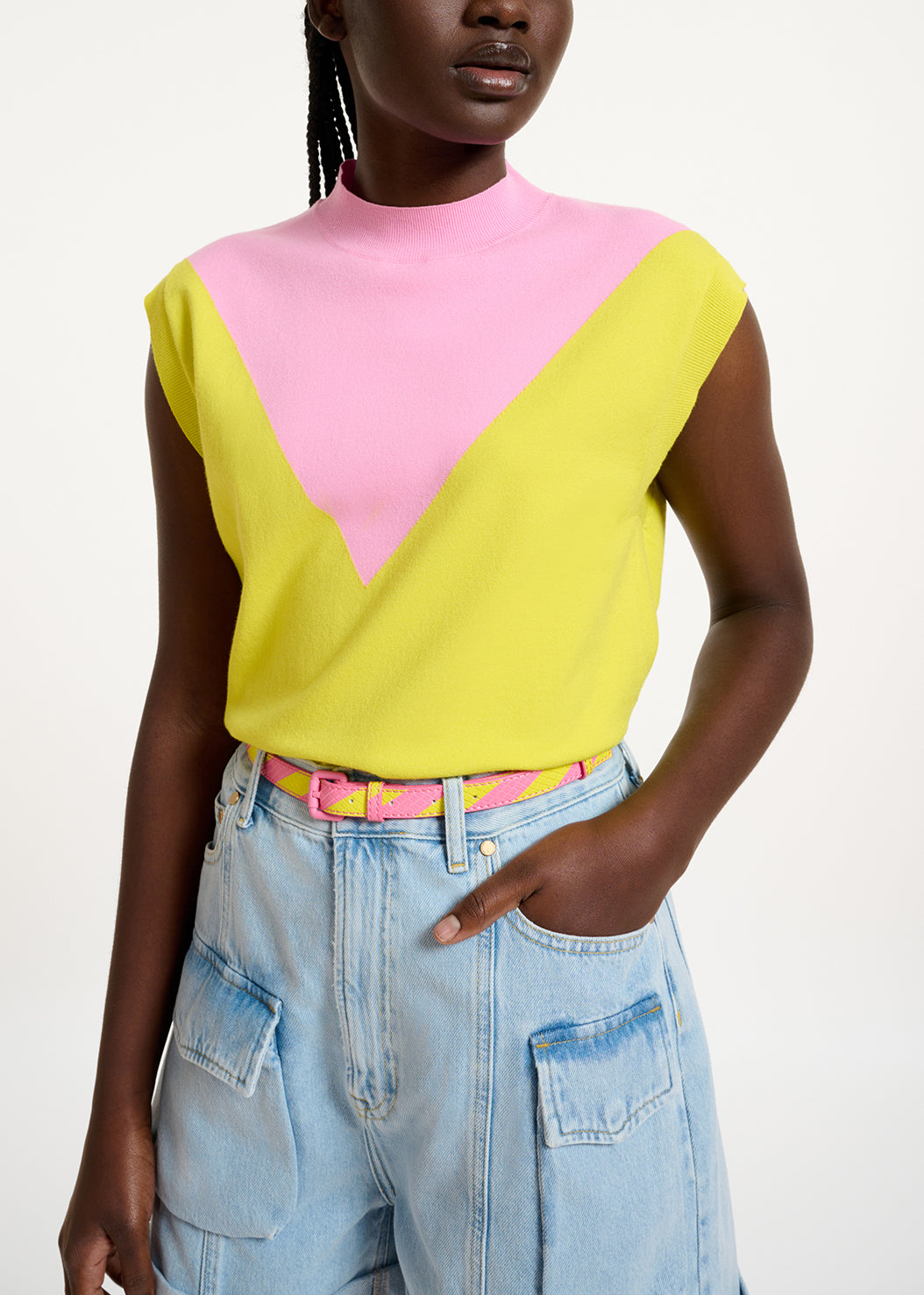 Top sans manches en tricot jaune et rose RE—SSENTIEL | Essentiel second hand