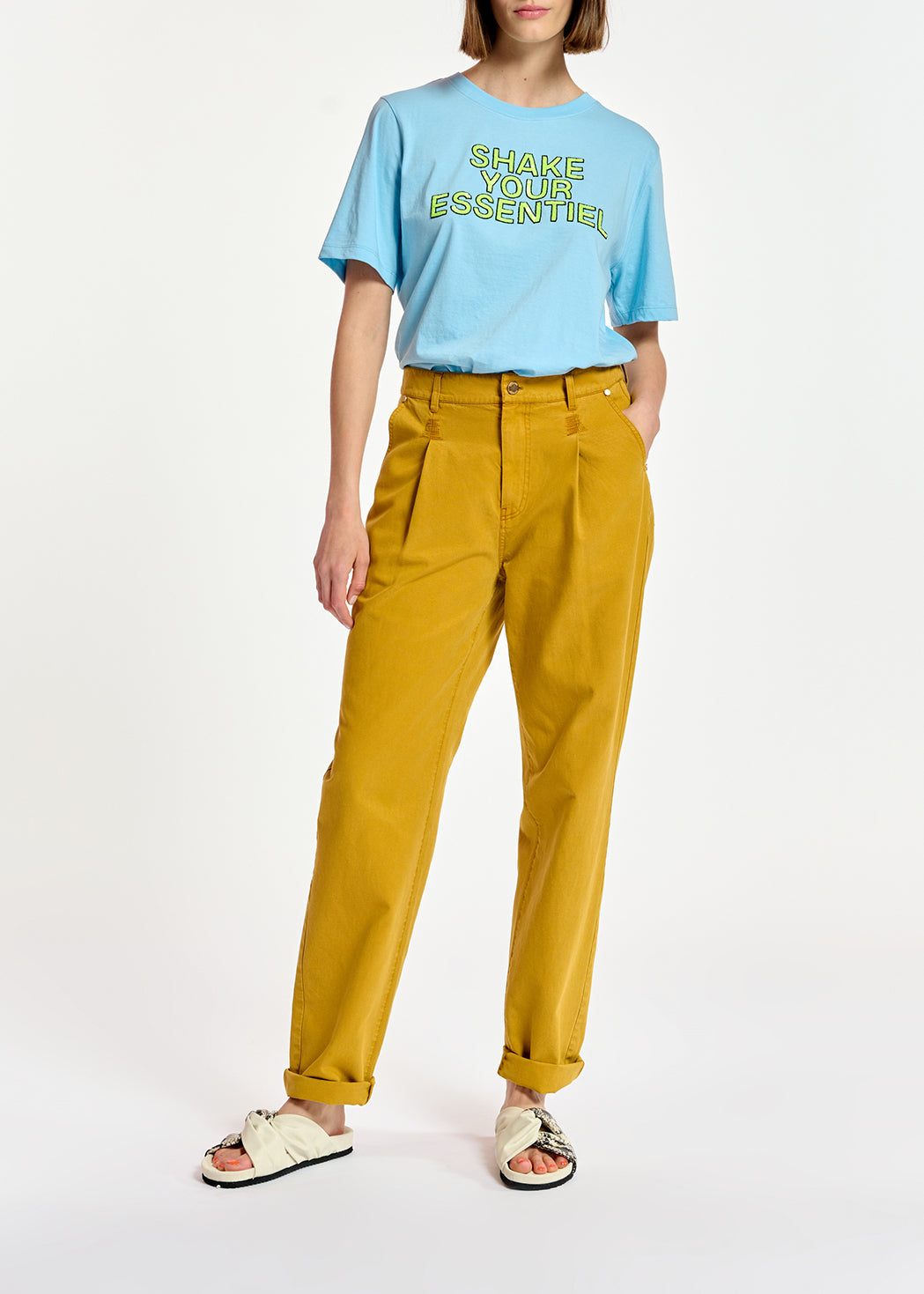 Light blue jersey t-shirt with neon green embroidery RE—SSENTIEL | Essentiel second hand