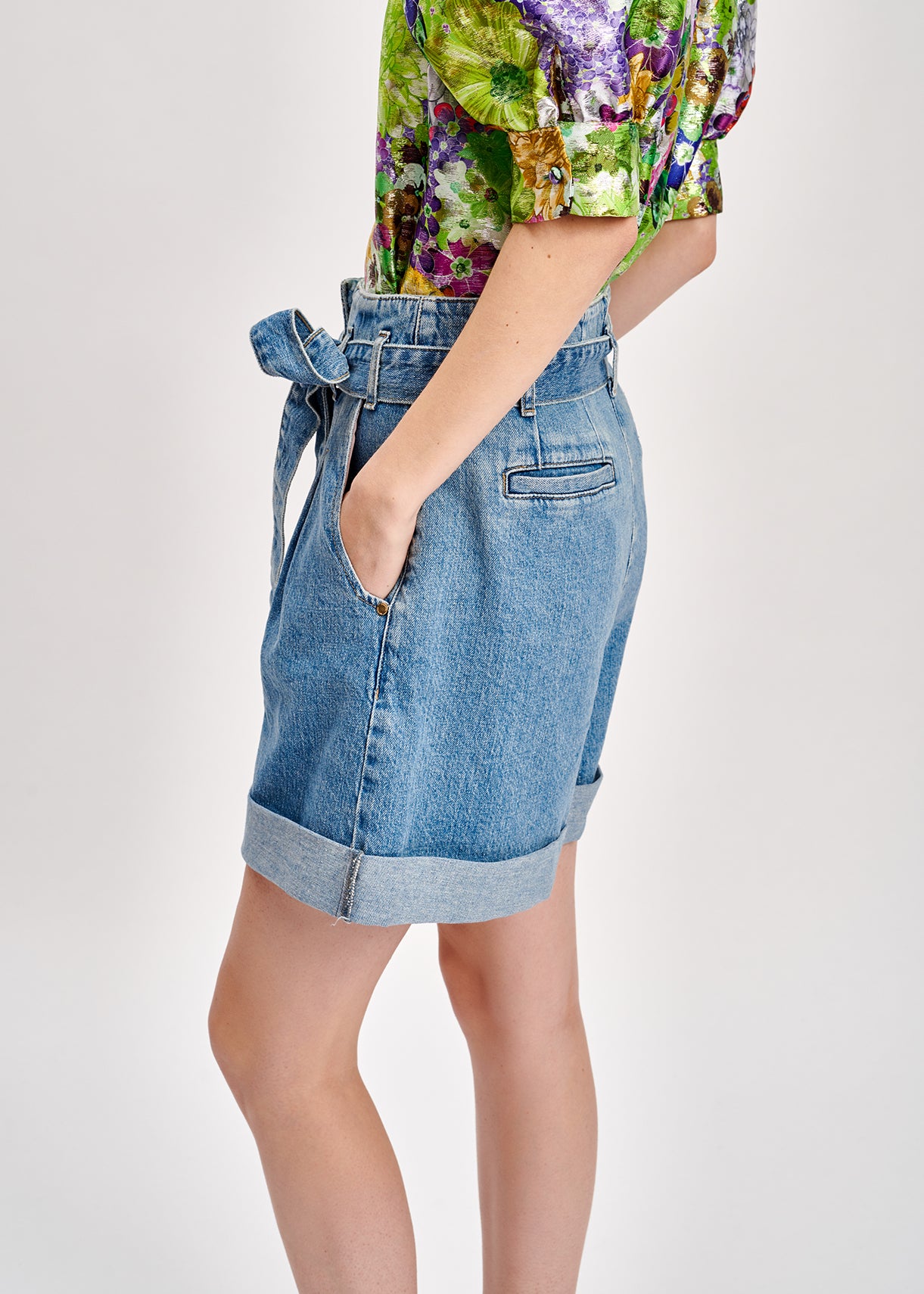 Dark blue denim shorts RE—SSENTIEL | Essentiel second hand