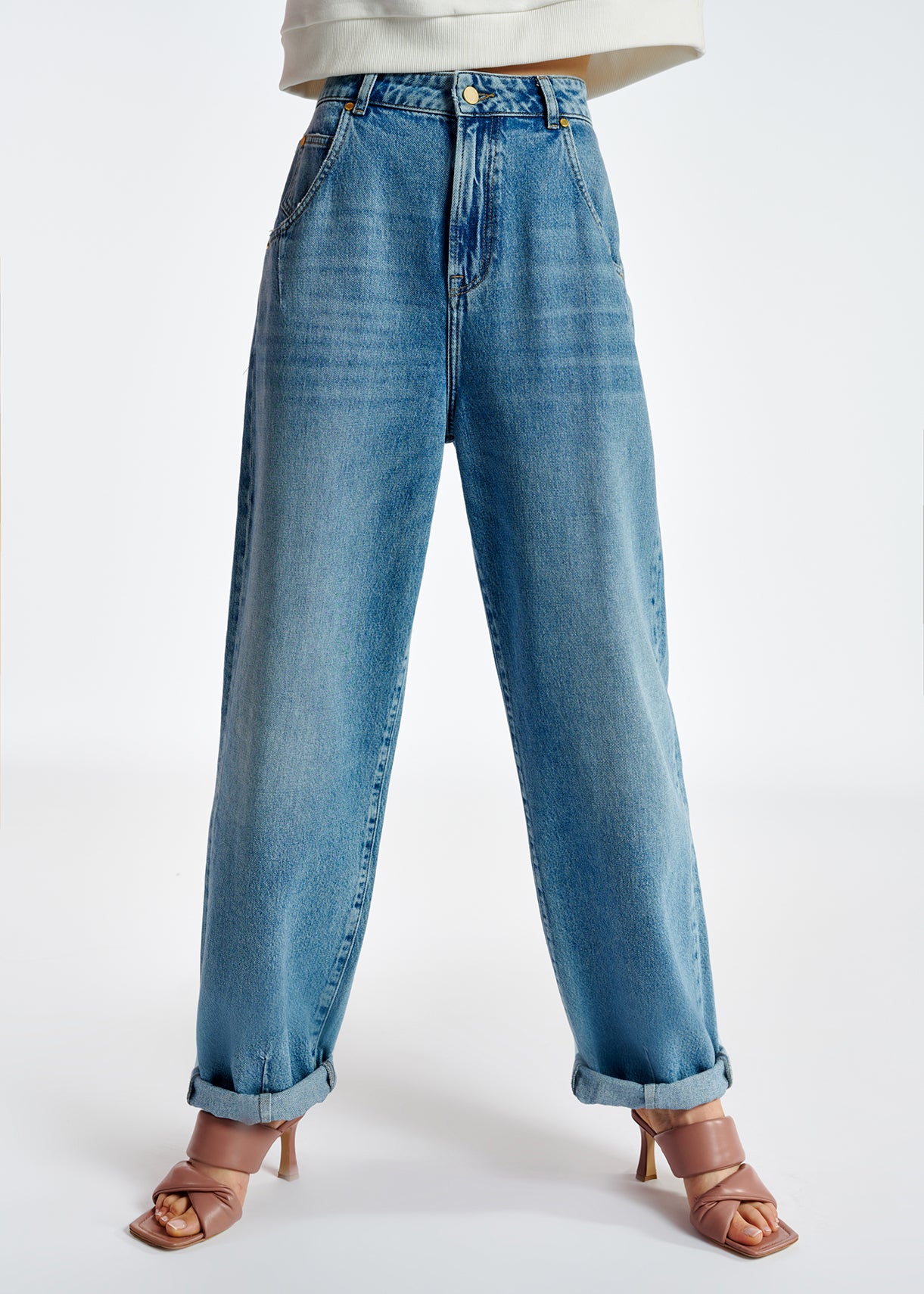 Blue high-waisted tapered jeans RE—SSENTIEL | Essentiel second hand