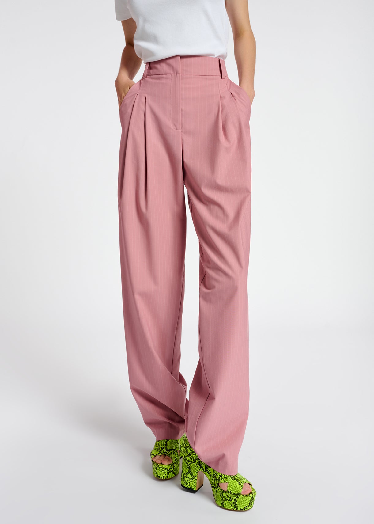 Pink pinstriped tailored pants RE—SSENTIEL | Essentiel second hand