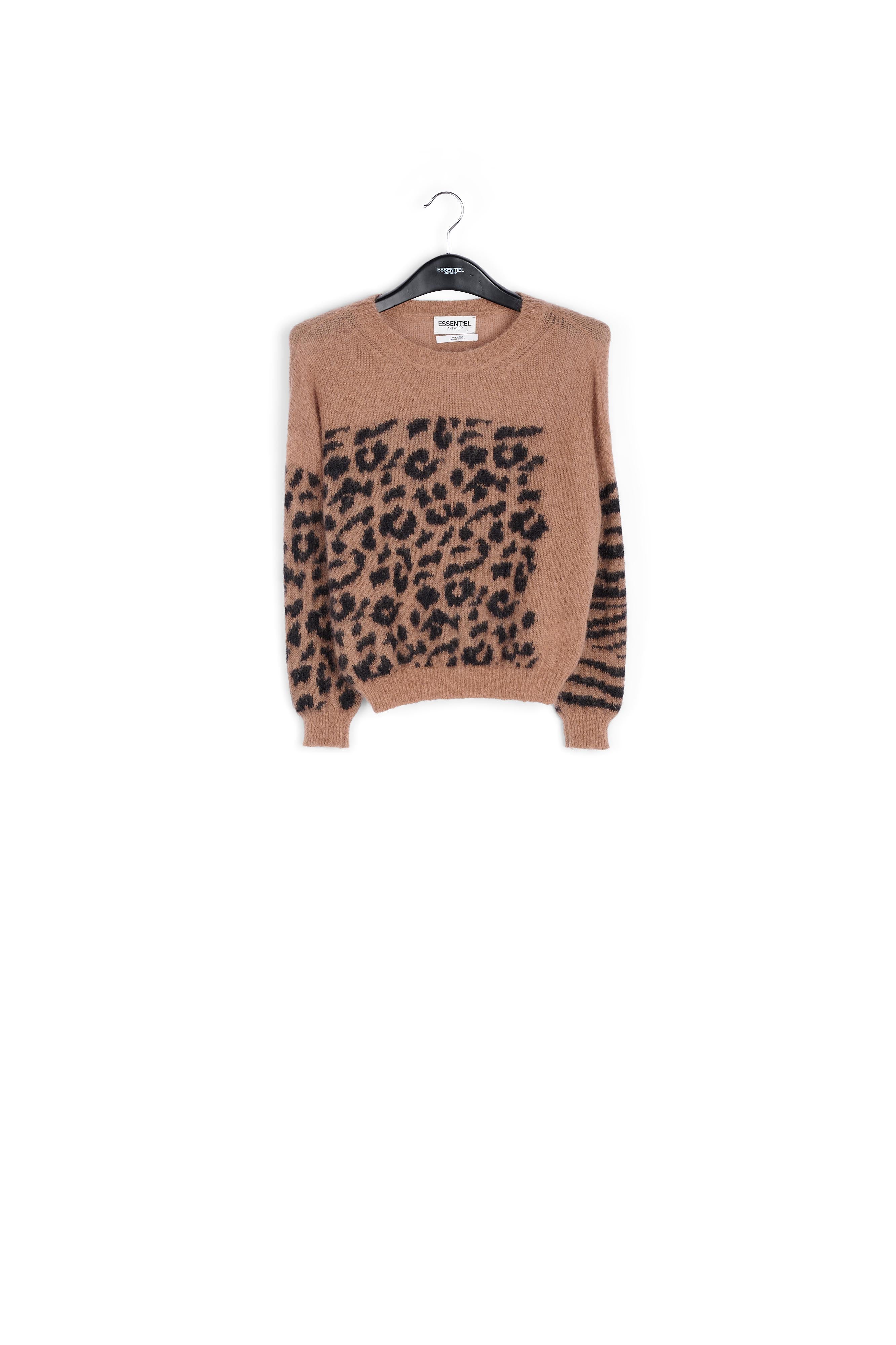 Camelkleurige gebreide trui met luipaard- en zebraprint RE—SSENTIEL | Essentiel second hand