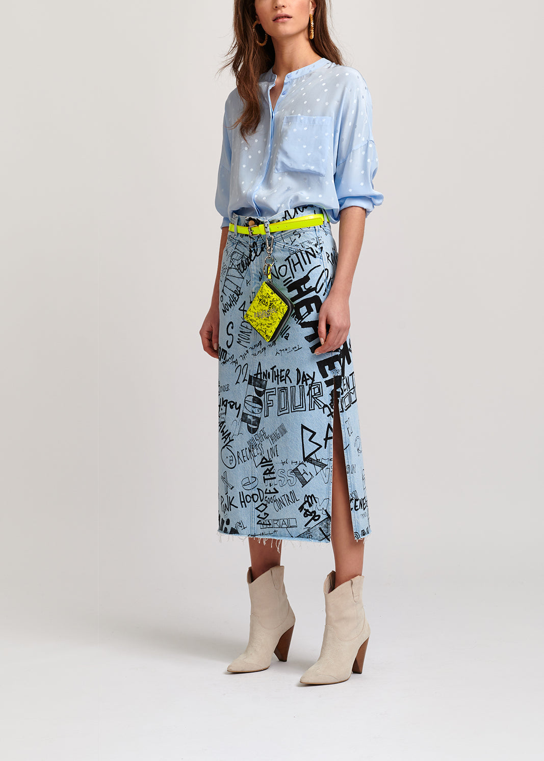 Light blue polka dot silk buttoned blouse RE—SSENTIEL | Essentiel second hand